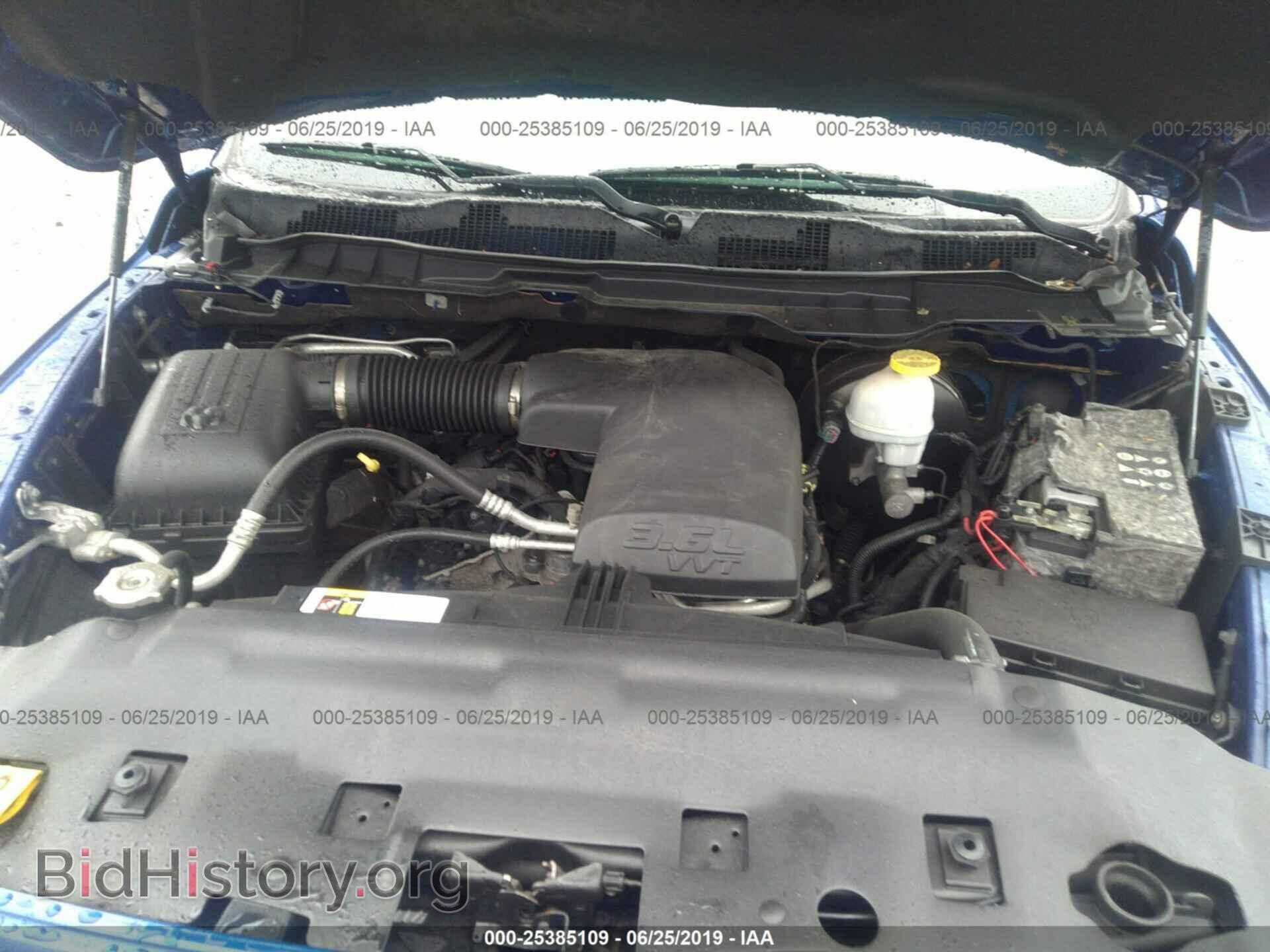 2017 RAM 1500 - VIN: 1C6RR7FG7HS618613 - Фото 10