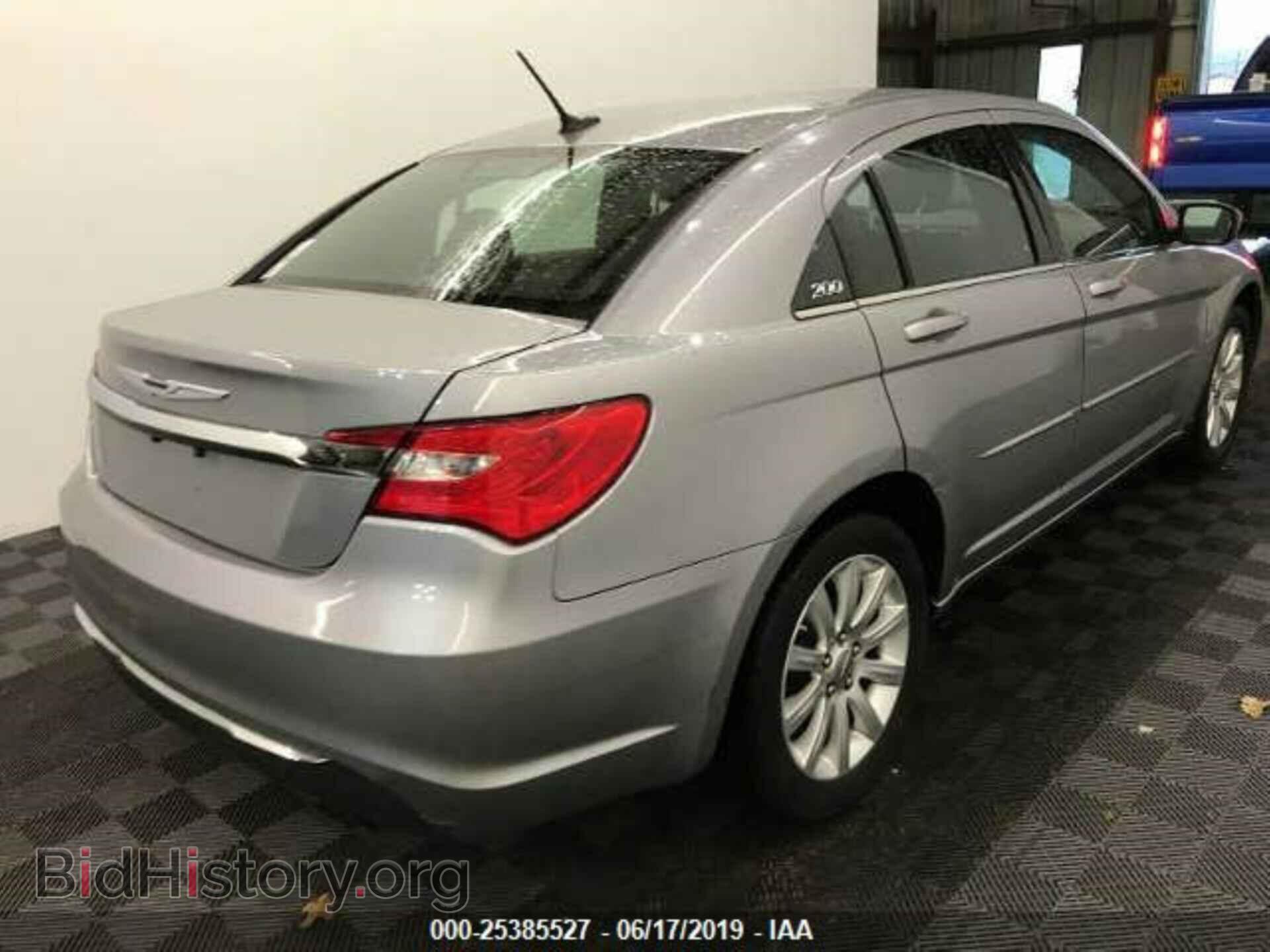 2013 CHRYSLER 200 - VIN: 1C3CCBBB2DN636270 - Photo 2