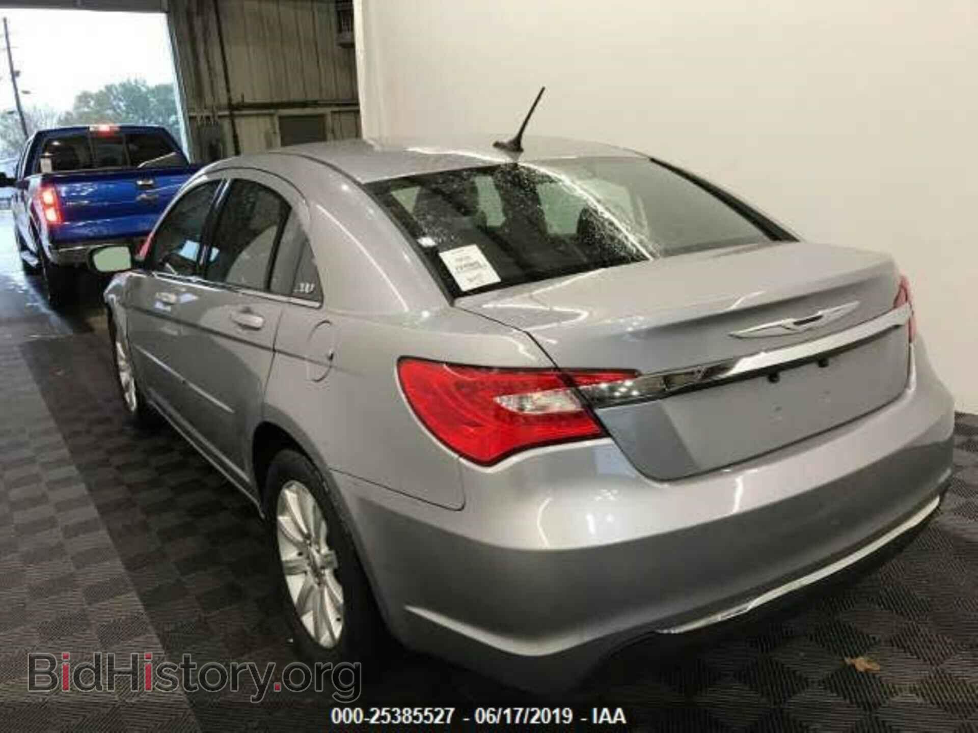 2013 CHRYSLER 200 - VIN: 1C3CCBBB2DN636270 - Photo 4