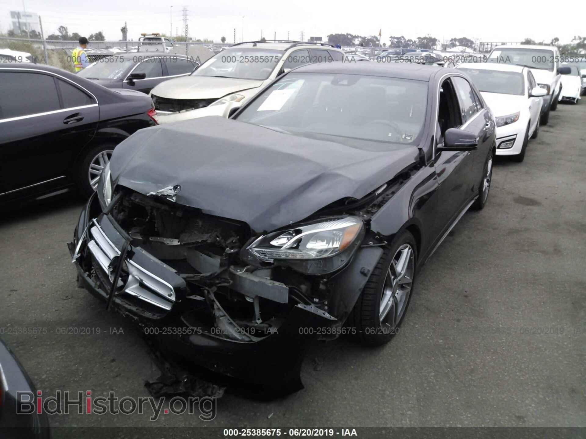 2014 MERCEDES-BENZ E - VIN: WDDHF5KB0EA981709 - Фото 2