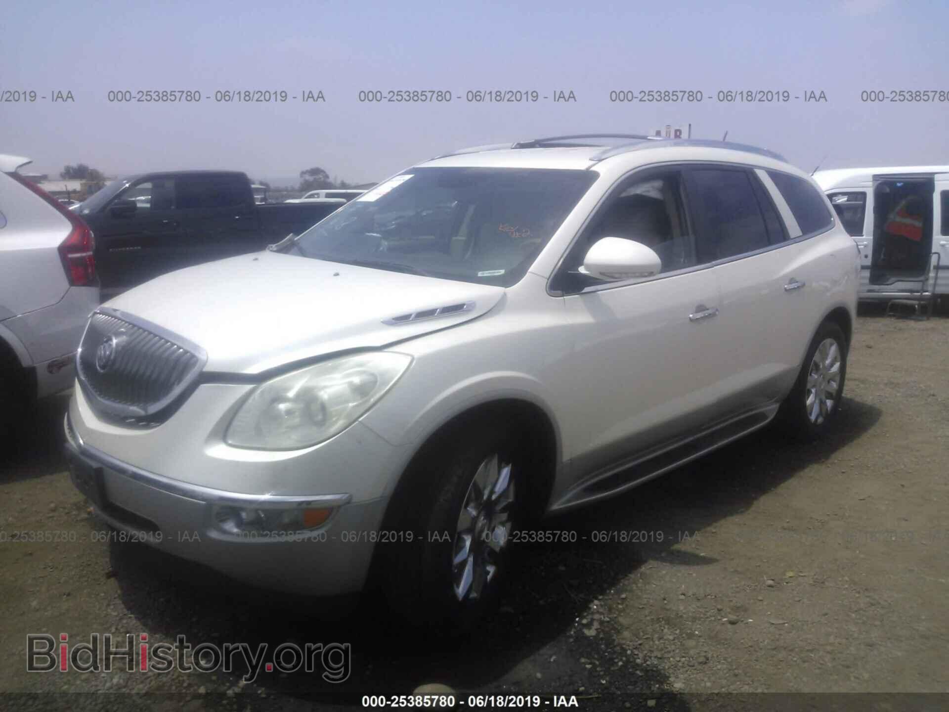 2012 BUICK ENCLAVE - VIN: 5GAKRDED3CJ123647 - Photo 2
