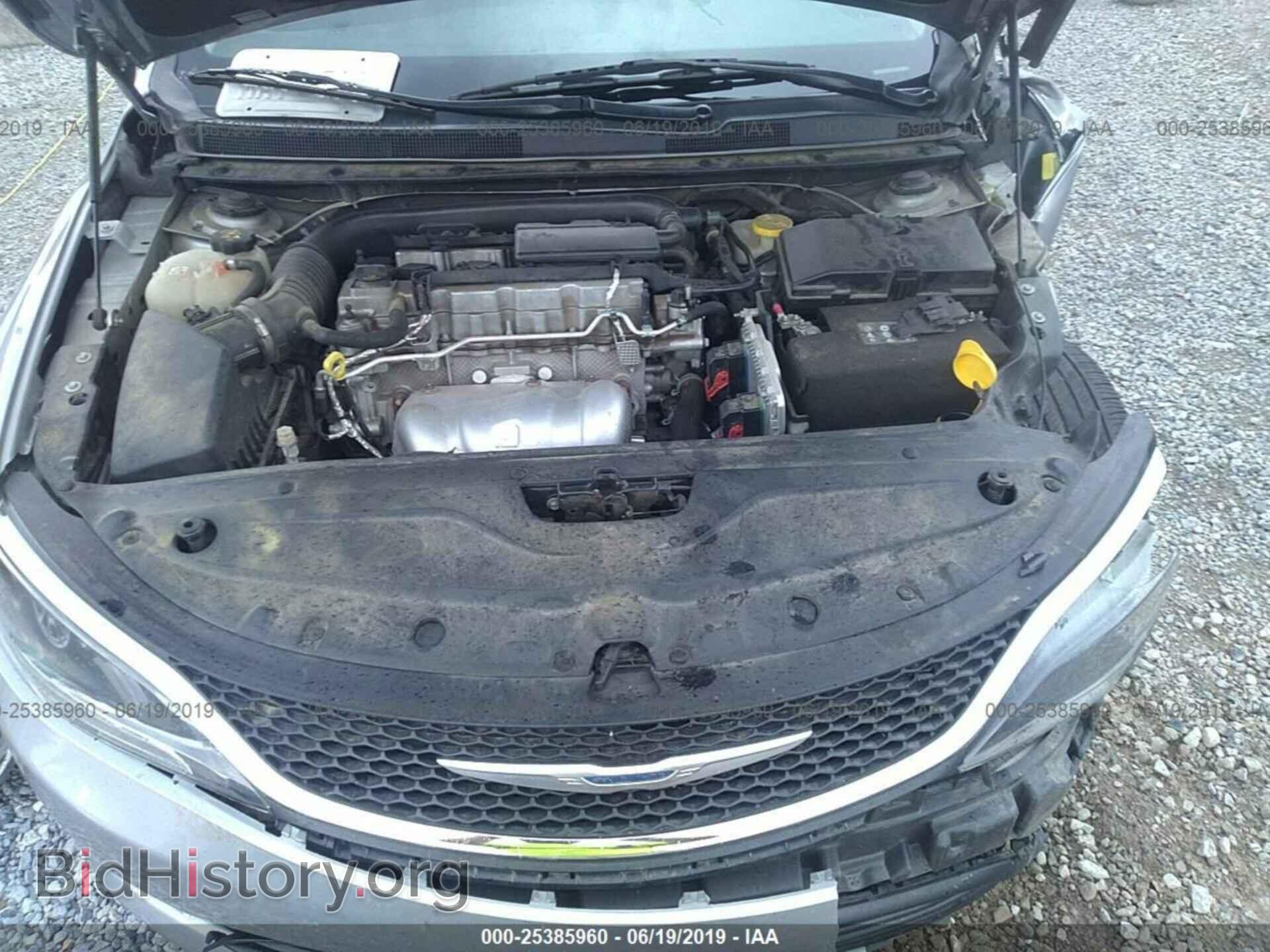 2015 CHRYSLER 200 - VIN: 1C3CCCFB2FN592676 - Photo 10