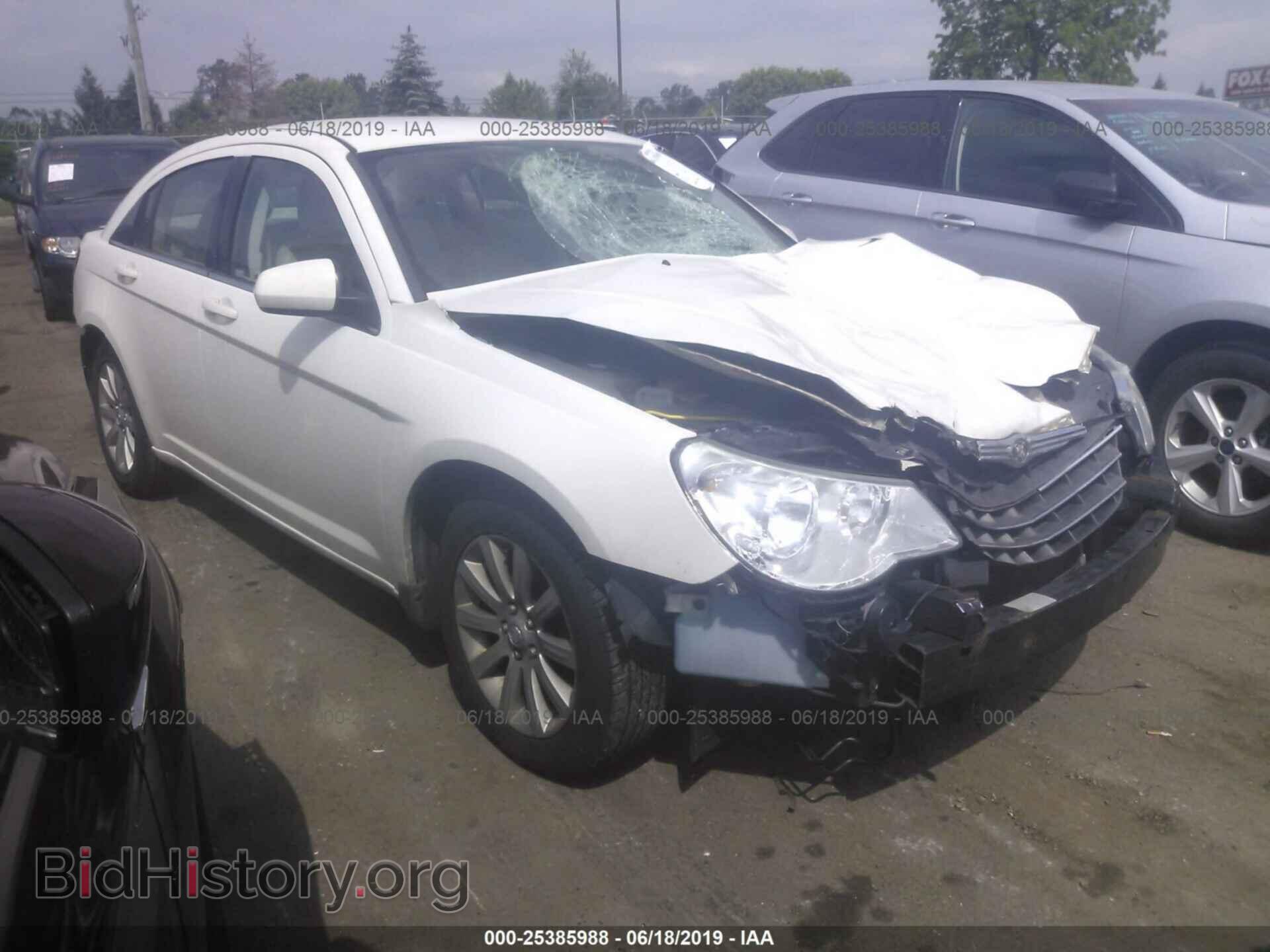 Фотография 1C3CC5FB0AN229880 - CHRYSLER SEBRING 2010