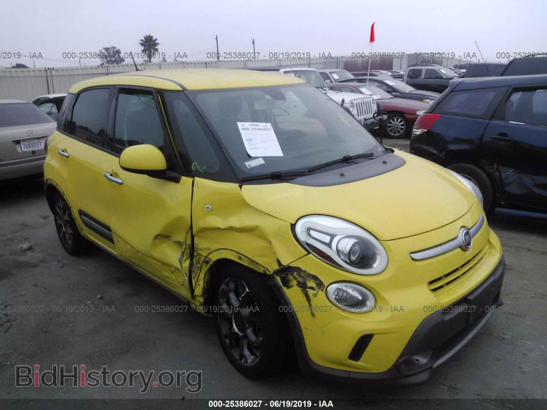 Photo ZFBCFADH6EZ010135 - FIAT 500L 2014