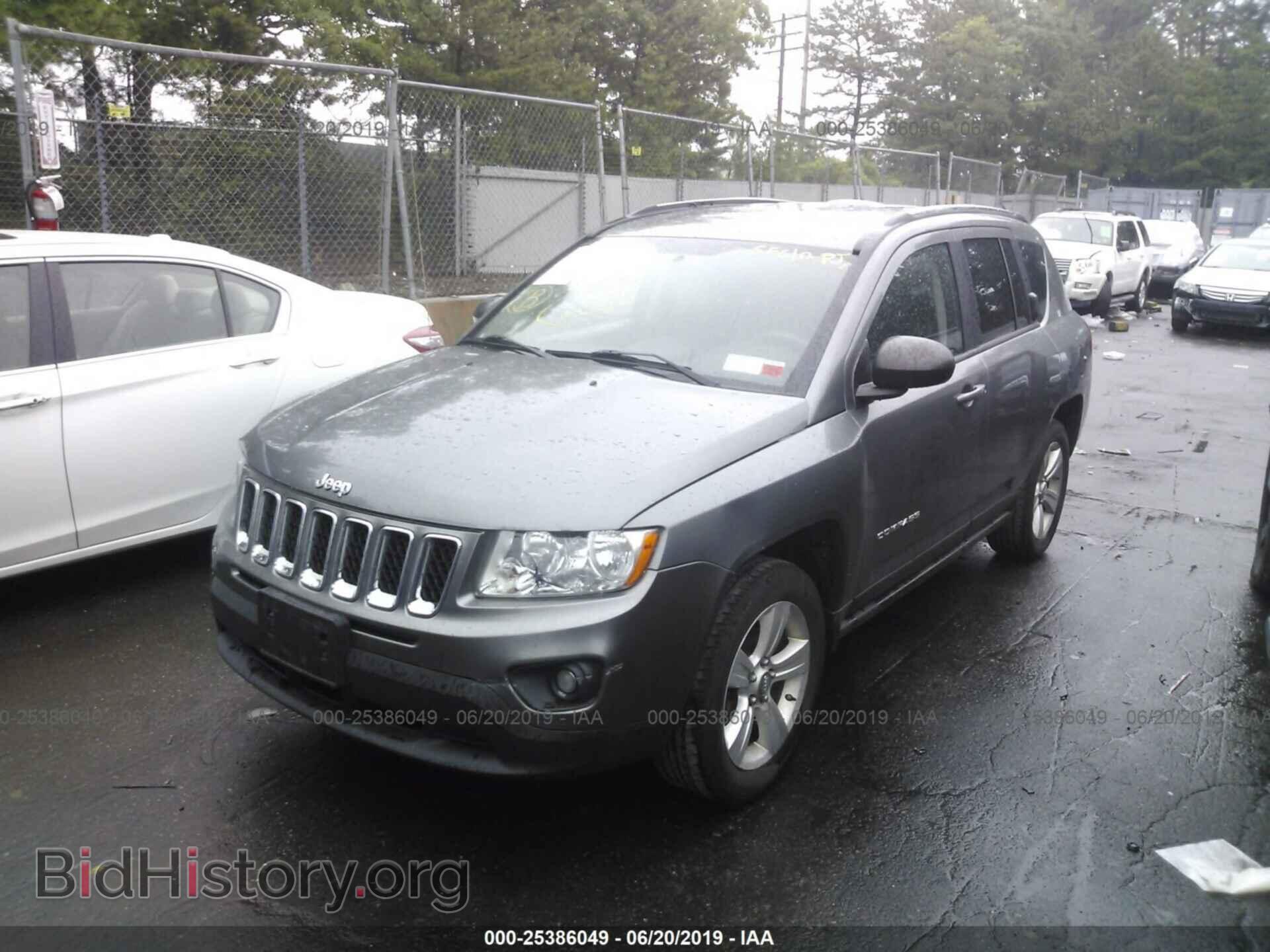 2012 JEEP COMPASS - VIN: 1C4NJDBB8CD705537 - Фото 2