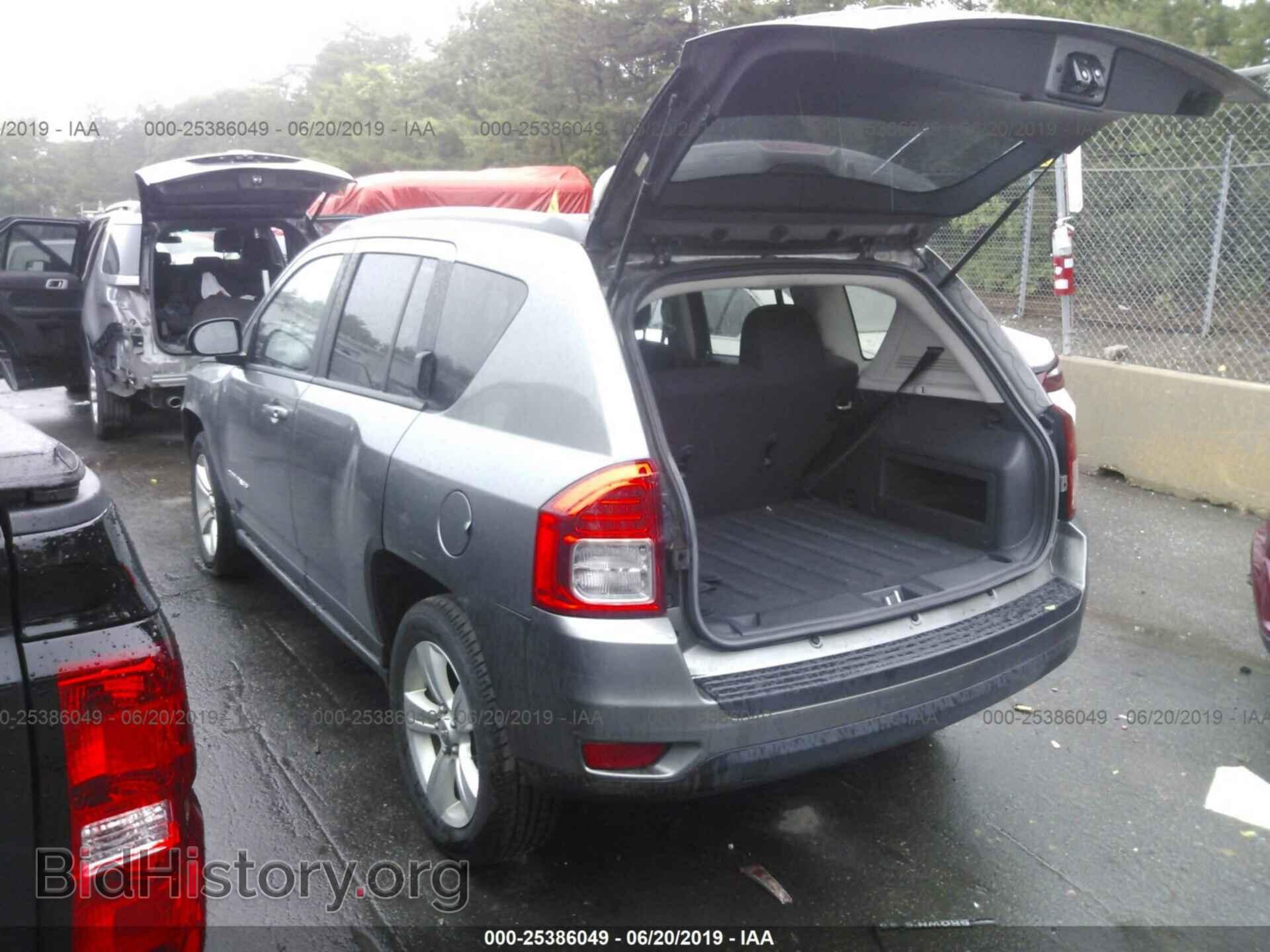 2012 JEEP COMPASS - VIN: 1C4NJDBB8CD705537 - Фото 3