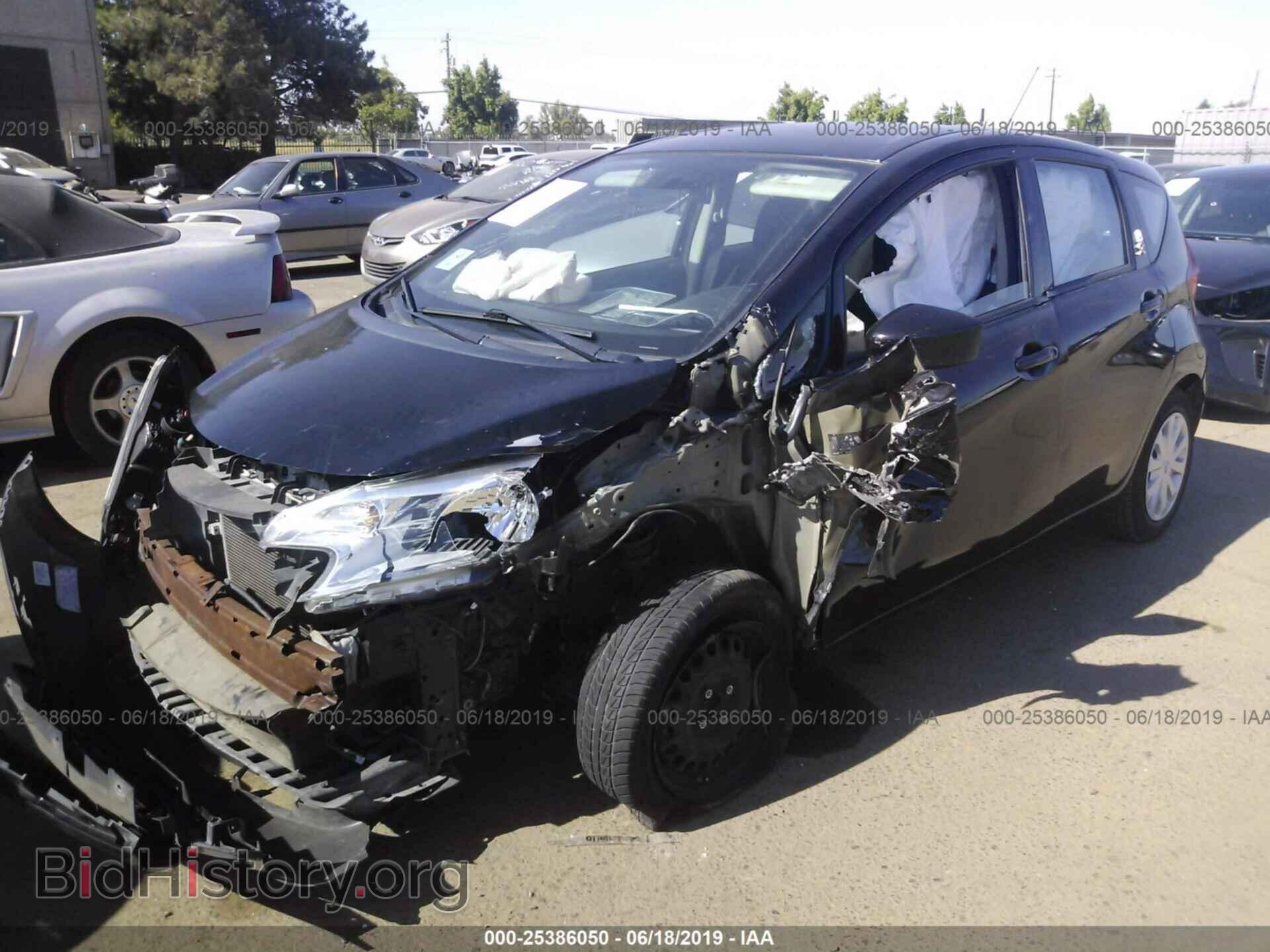 2015 NISSAN VERSA NOTE - VIN: 3N1CE2CP4FL369977 - Фото 2