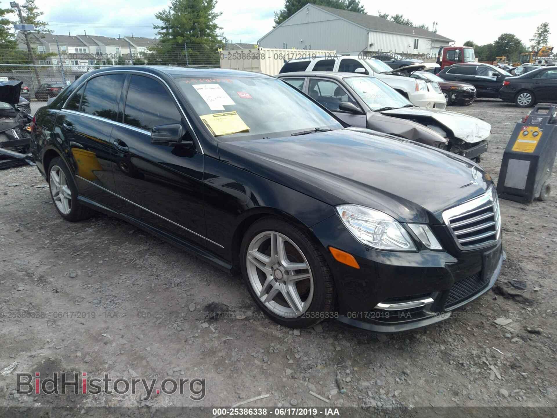Photo WDDHF8JB4DA667160 - MERCEDES-BENZ E 2013