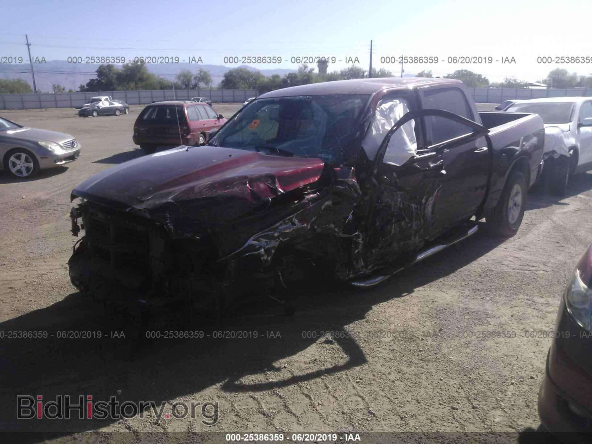 2017 RAM 1500 - VIN: 1C6RR6KT2HS825892 - Фото 2