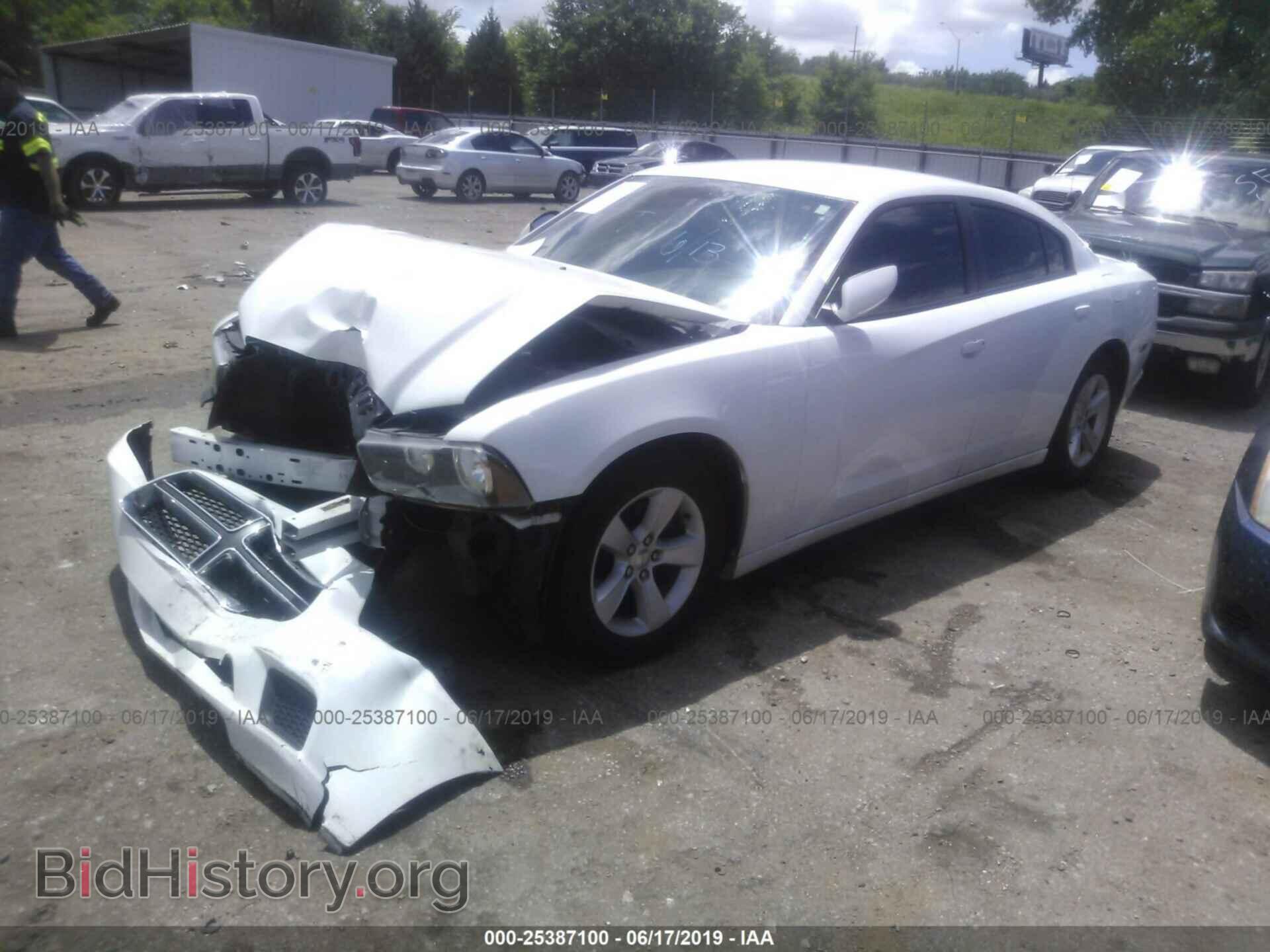 2012 DODGE CHARGER - VIN: 2C3CDXBG9CH286956 - Фото 2