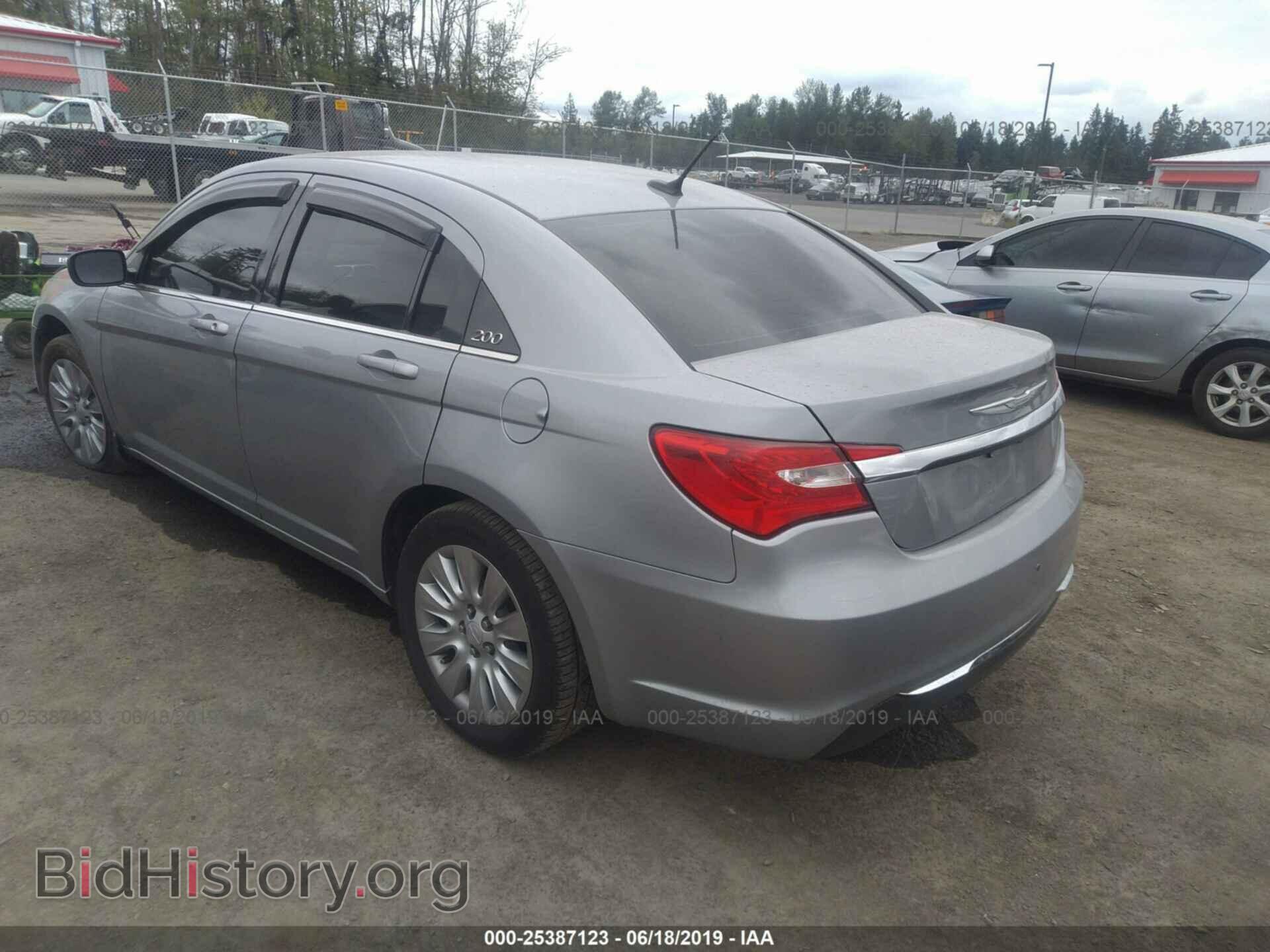 2014 CHRYSLER 200 - VIN: 1C3CCBABXEN195197 - Фото 3