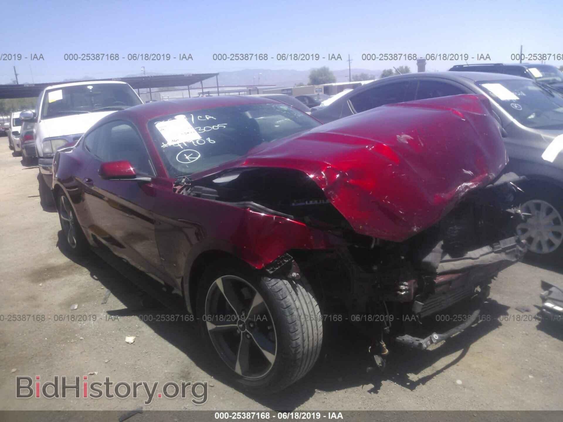 Photo 1FA6P8TH1G5243695 - FORD MUSTANG 2016