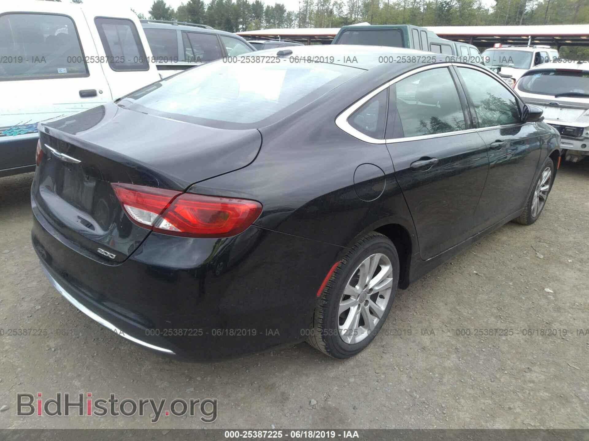 2015 CHRYSLER 200 - VIN: 1C3CCCAB0FN674946 - Фото 4