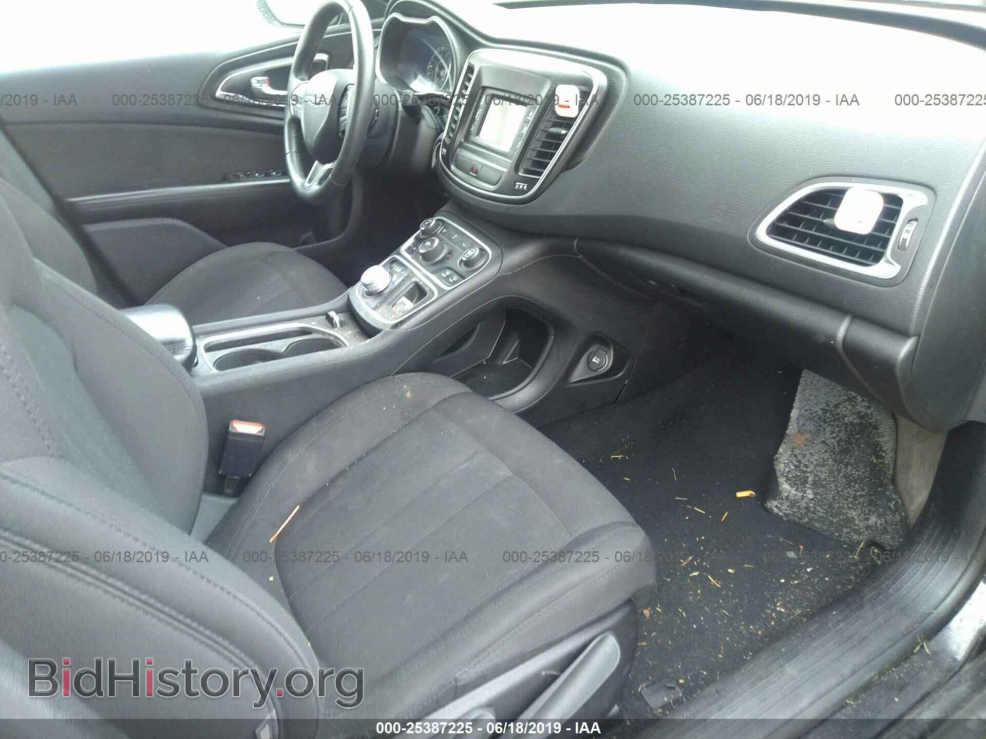 2015 CHRYSLER 200 - VIN: 1C3CCCAB0FN674946 - Фото 5