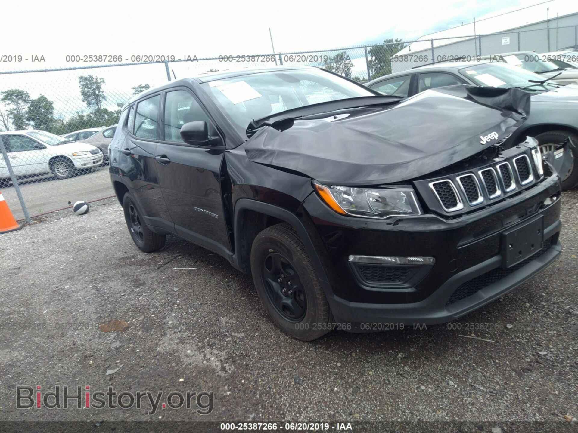 Фотография 3C4NJDAB1JT232878 - JEEP COMPASS 2018