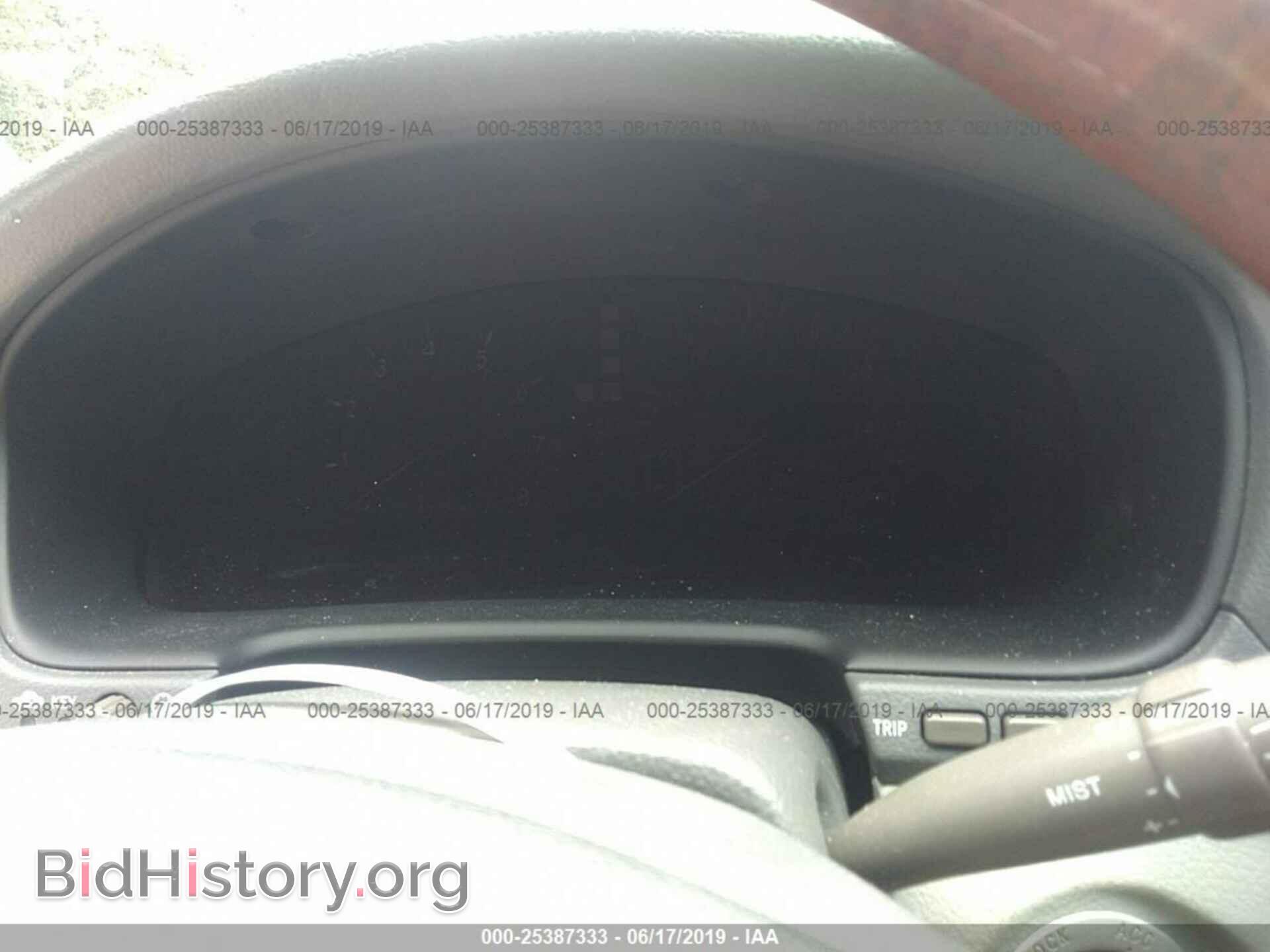 2005 LEXUS LS - VIN: JTHBN36F250176996 - Photo 7