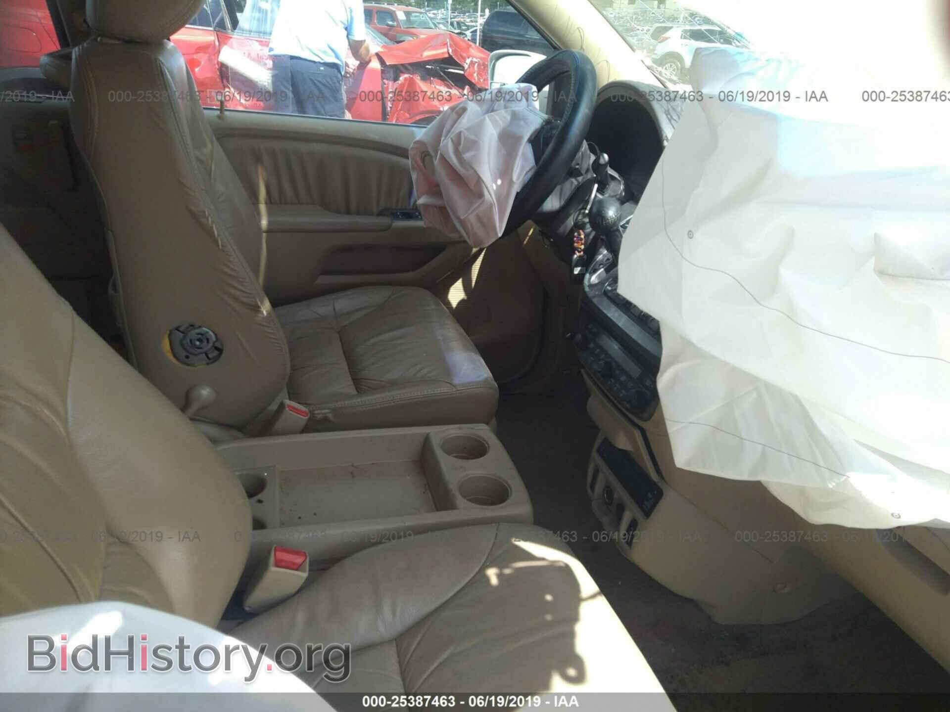 2008 HONDA ODYSSEY - VIN: 5FNRL38788B111099 - Фото 5