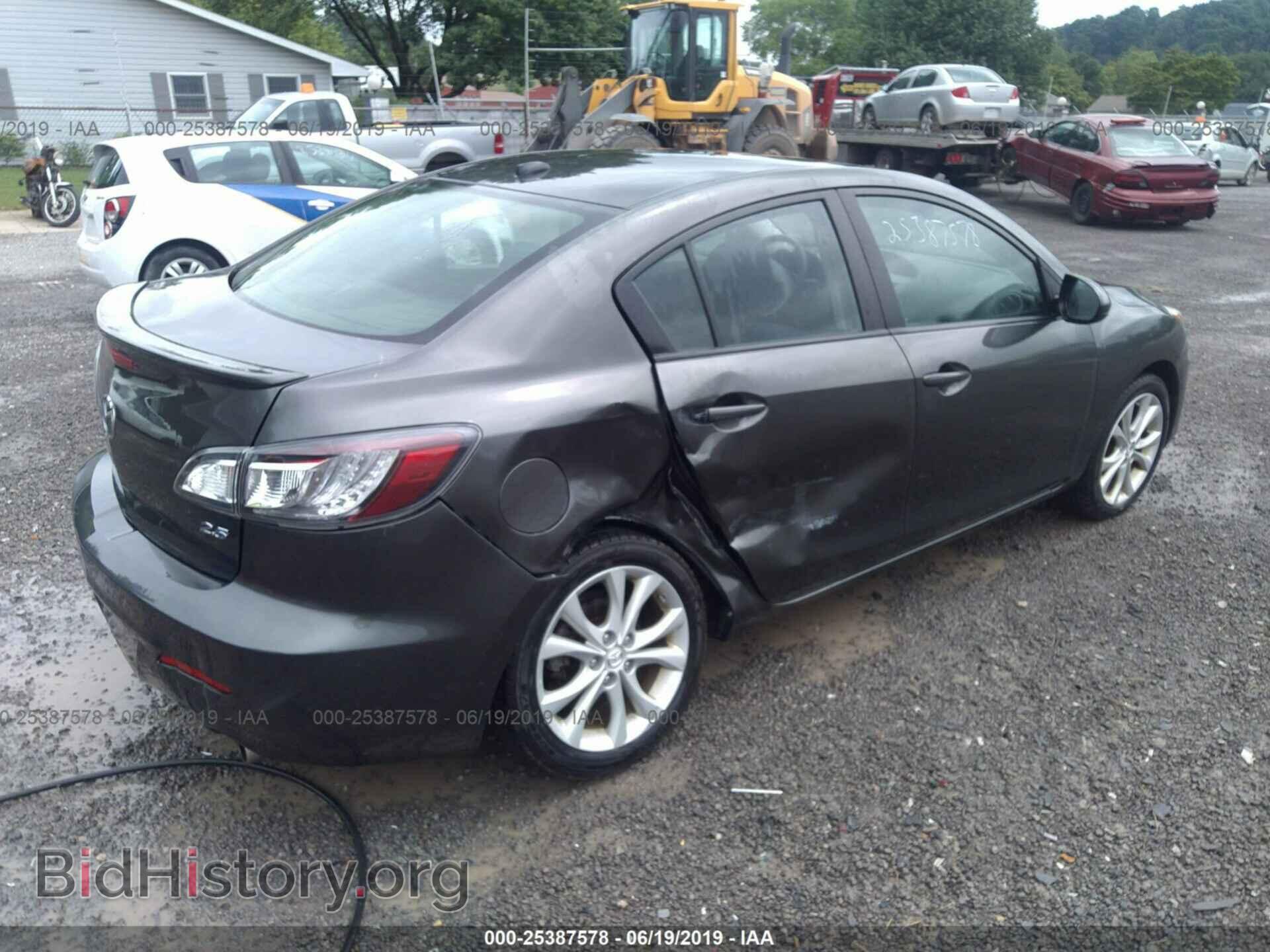 2011 MAZDA 3 - VIN: JM1BL1U52B1397591 - Photo 4