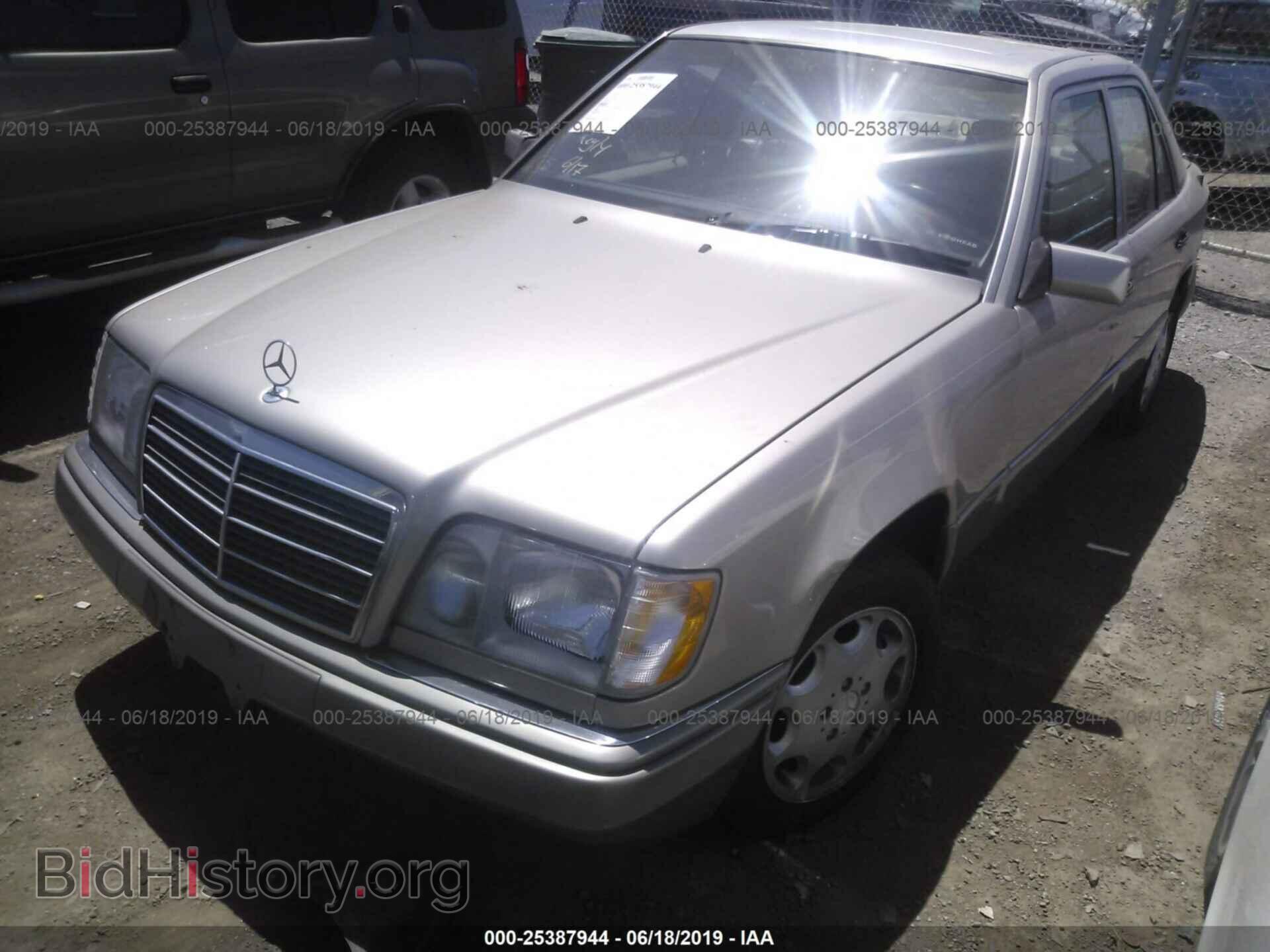 1994 MERCEDES-BENZ E - VIN: WDBEA32E3RC045327 - Фото 2