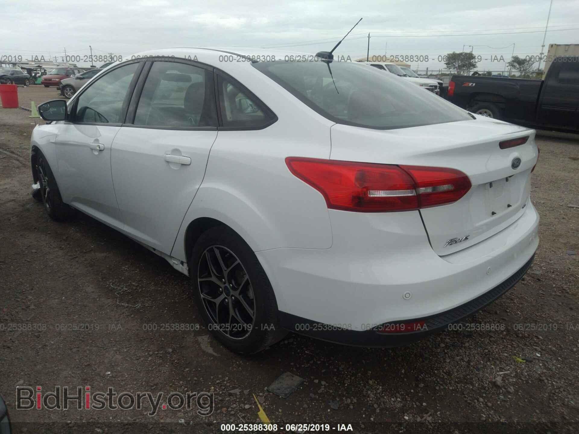 2017 FORD FOCUS - VIN: 1FADP3H28HL247240 - Фото 3