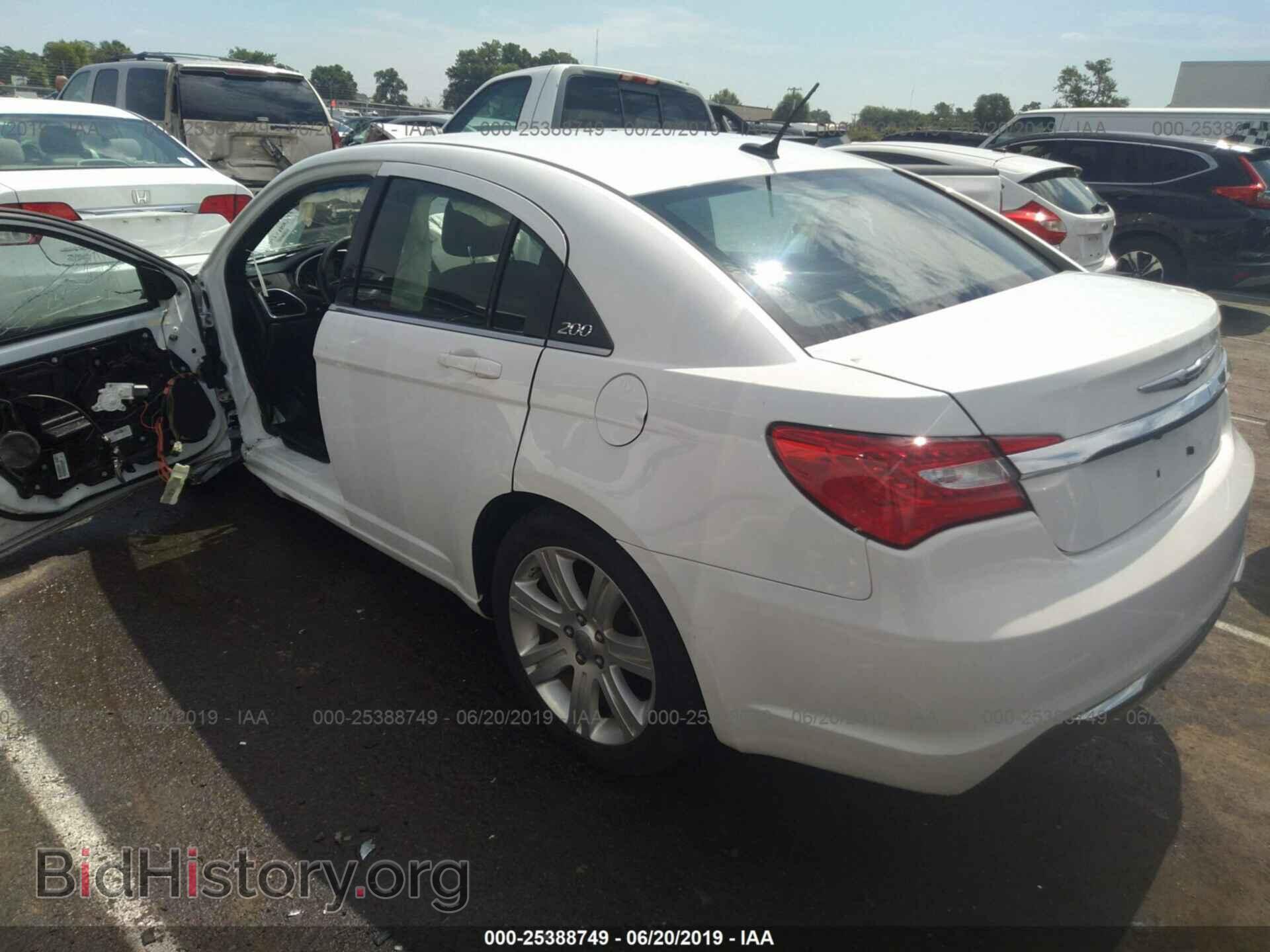 2013 CHRYSLER 200 - VIN: 1C3CCBAB1DN669813 - Photo 3
