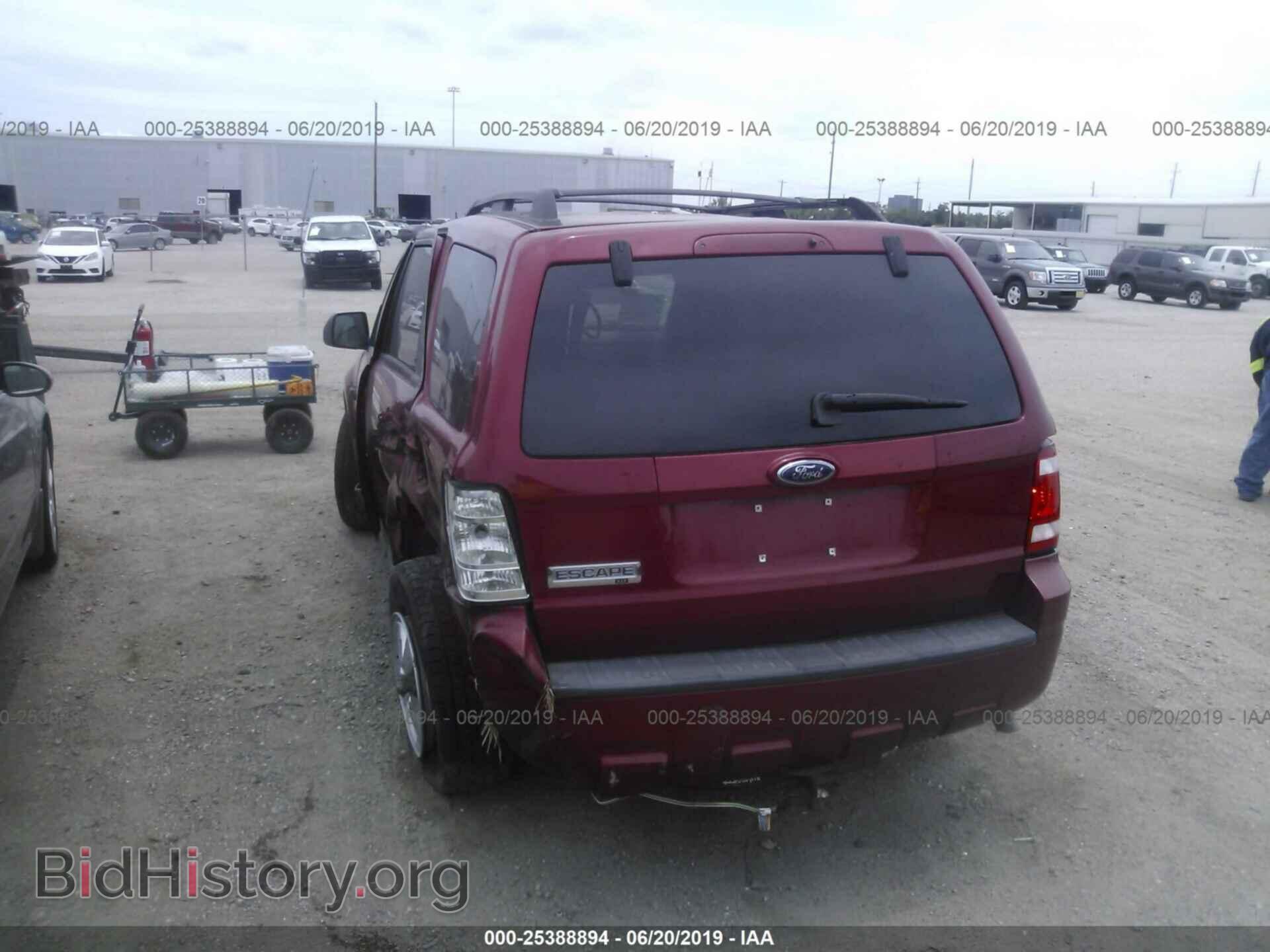 2009 FORD ESCAPE - VIN: 1FMCU03759KB26460 - Фото 3