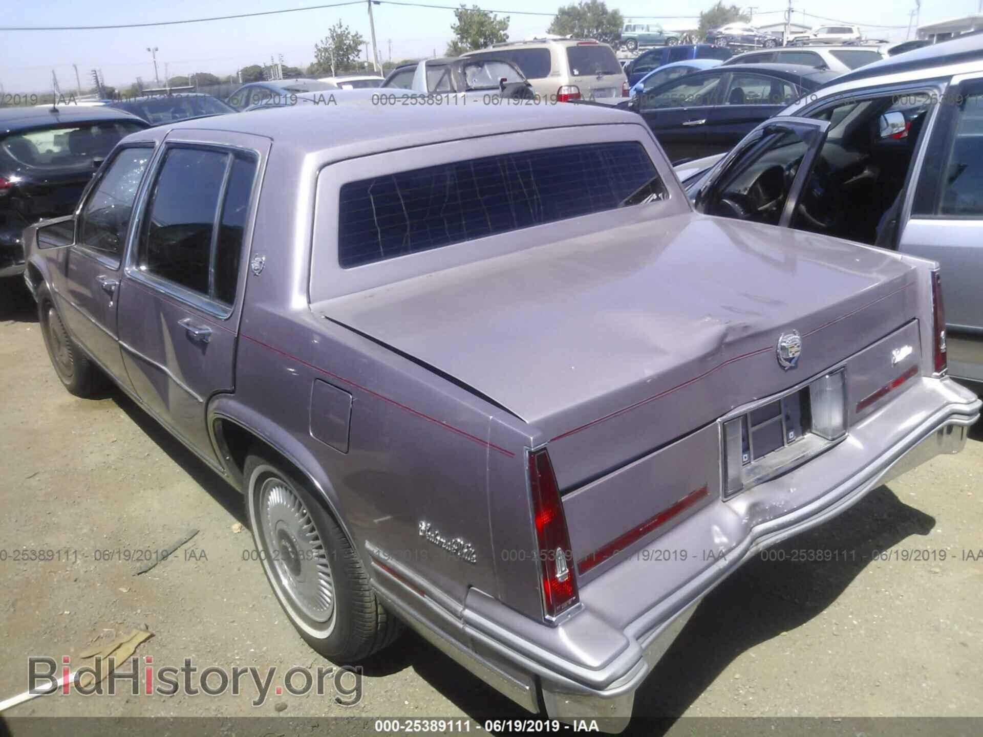 1986 CADILLAC DEVILLE - VIN: 1G6CD6984G4242857 - Фото 3