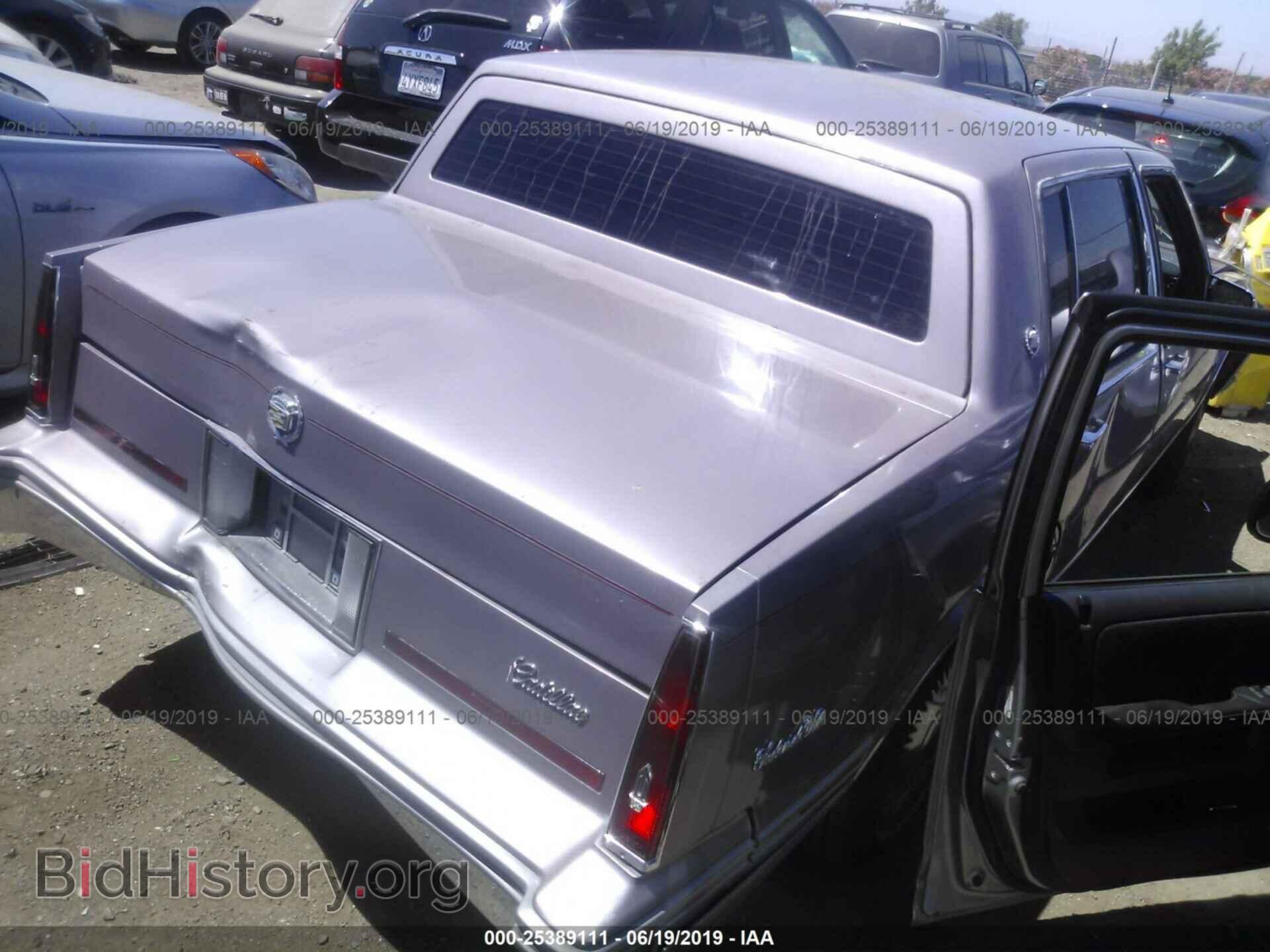 1986 CADILLAC DEVILLE - VIN: 1G6CD6984G4242857 - Фото 4