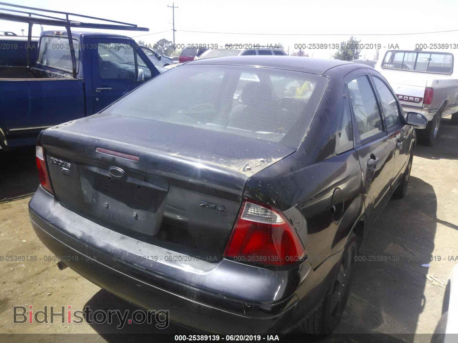 2006 FORD FOCUS - VIN: 1FAFP34N96W183603 - Фото 4