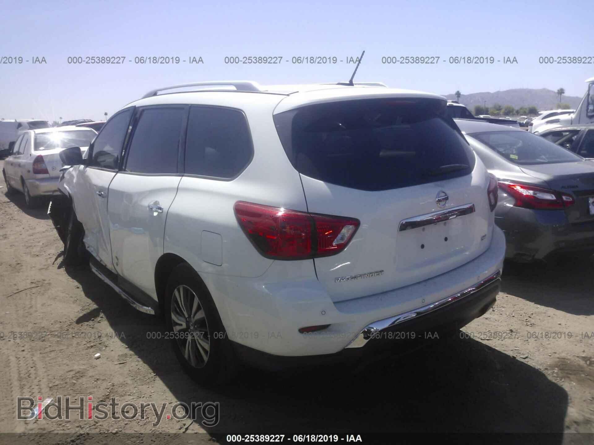 2018 NISSAN PATHFINDER - VIN: 5N1DR2MN0JC642464 - Фото 3