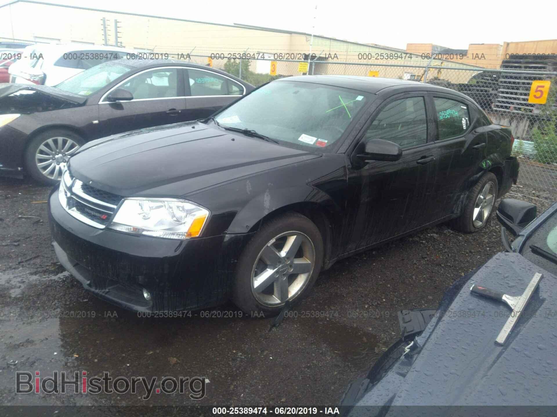 2011 DODGE AVENGER - VIN: 1B3BD2FG7BN578889 - Фото 2