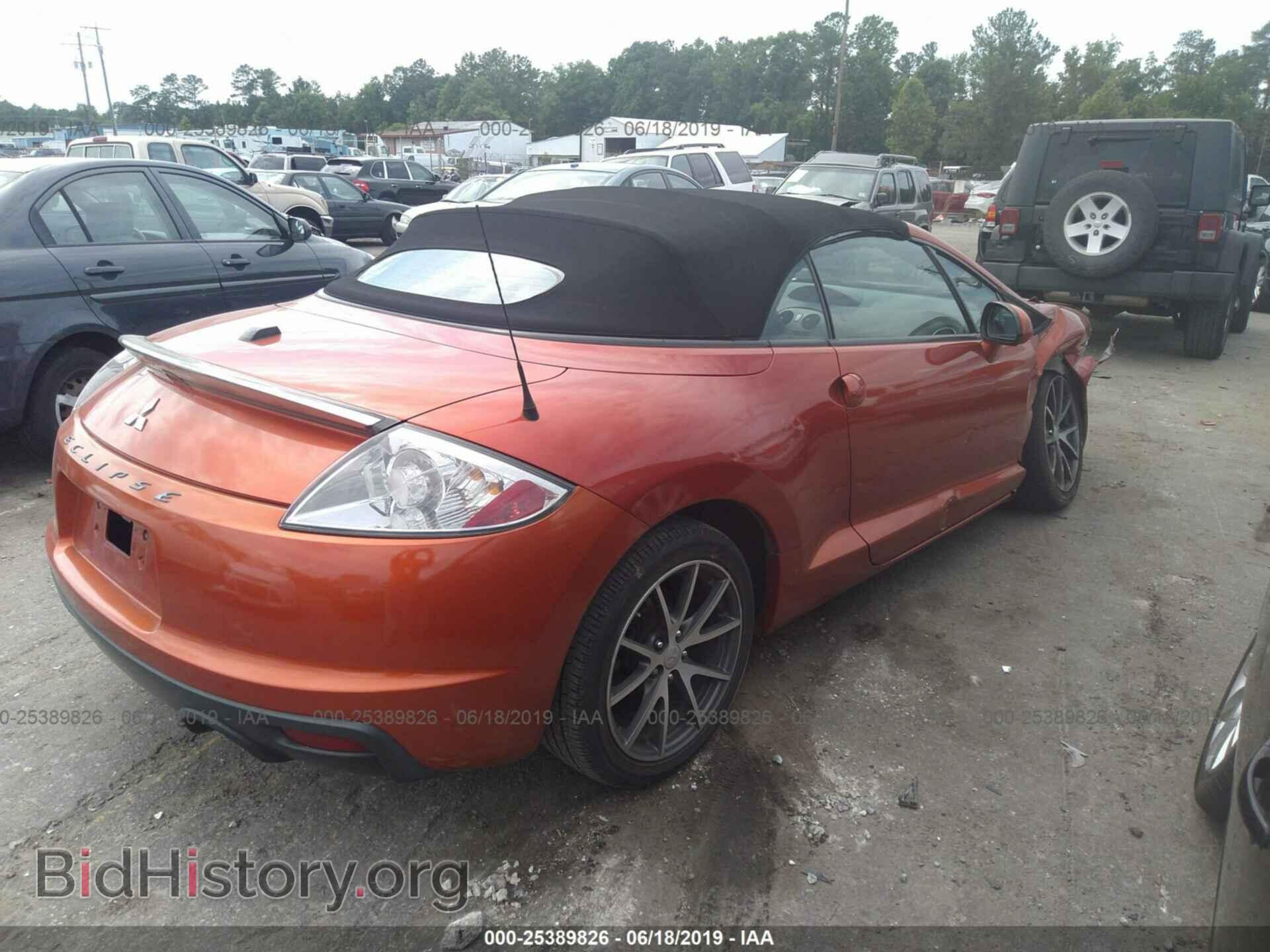 2011 MITSUBISHI ECLIPSE - VIN: 4A37L5EF9BE001053 - Photo 4