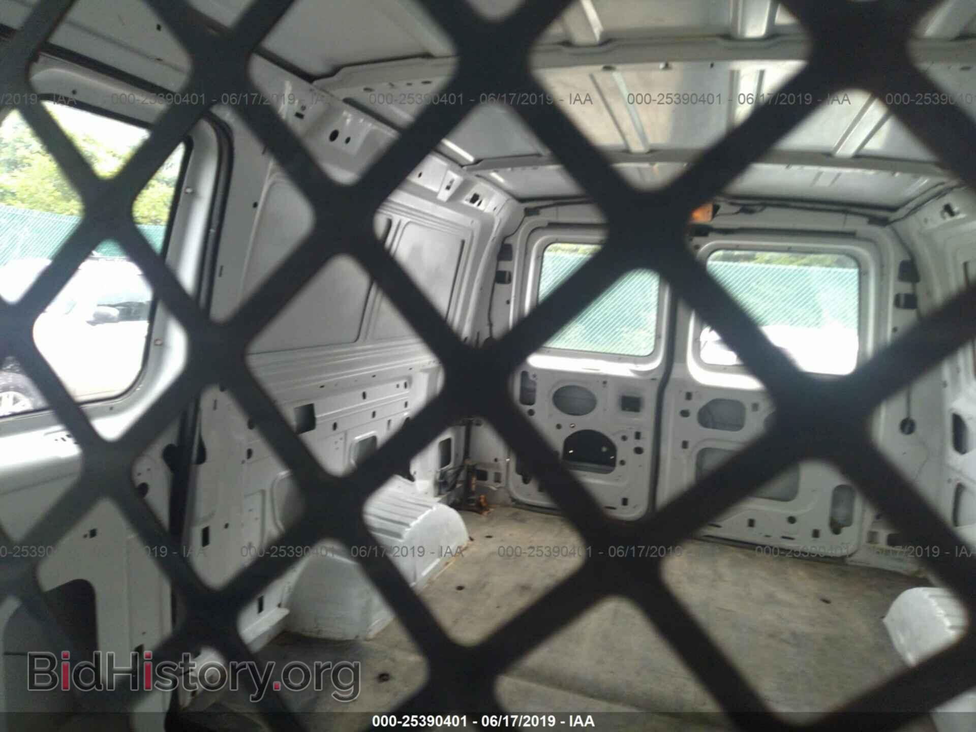 2001 FORD ECONOLINE - VIN: 1FTNE24231HA85613 - Фото 8