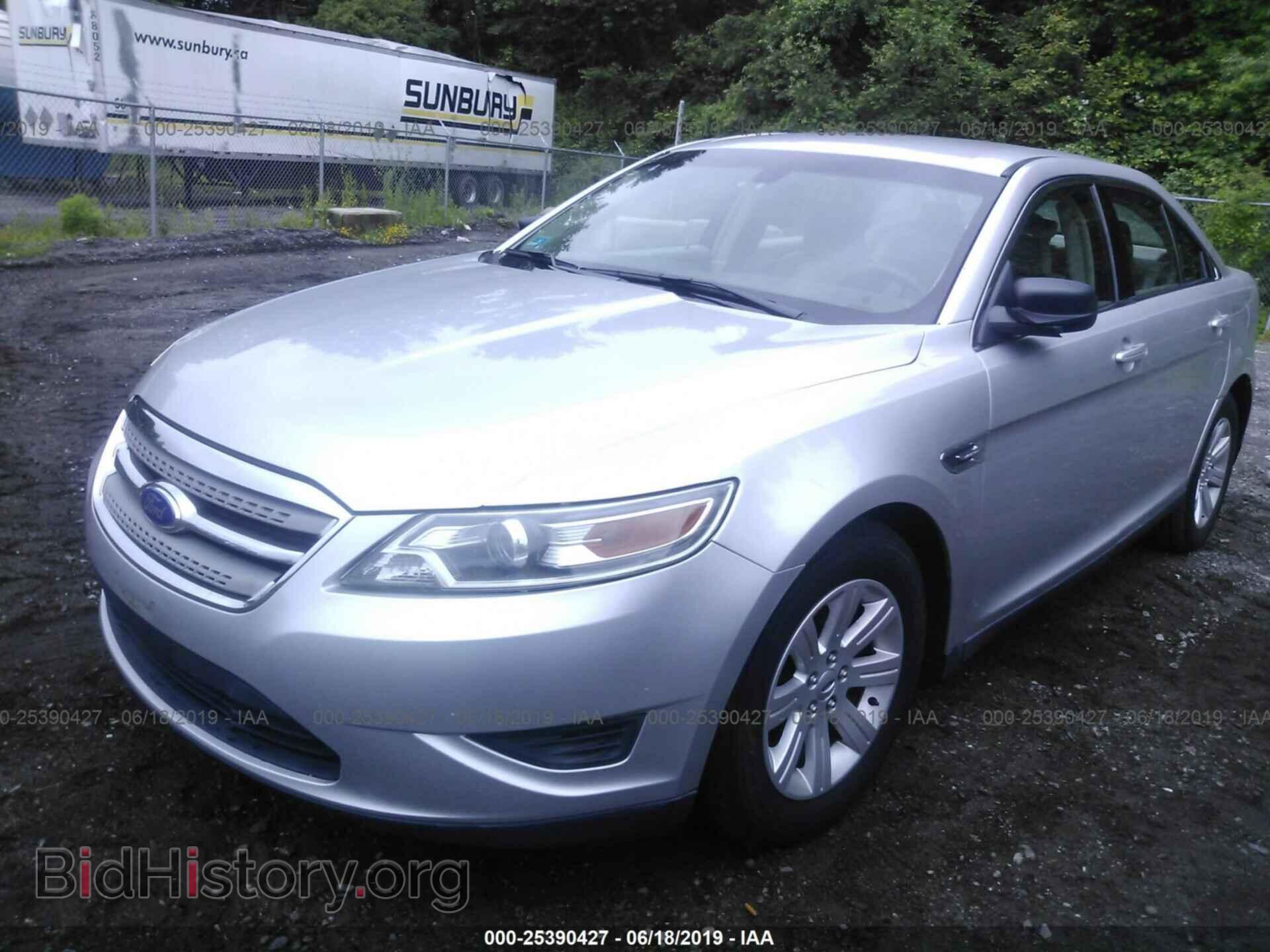 2011 FORD TAURUS - VIN: 1FAHP2DW5BG187180 - Фото 2