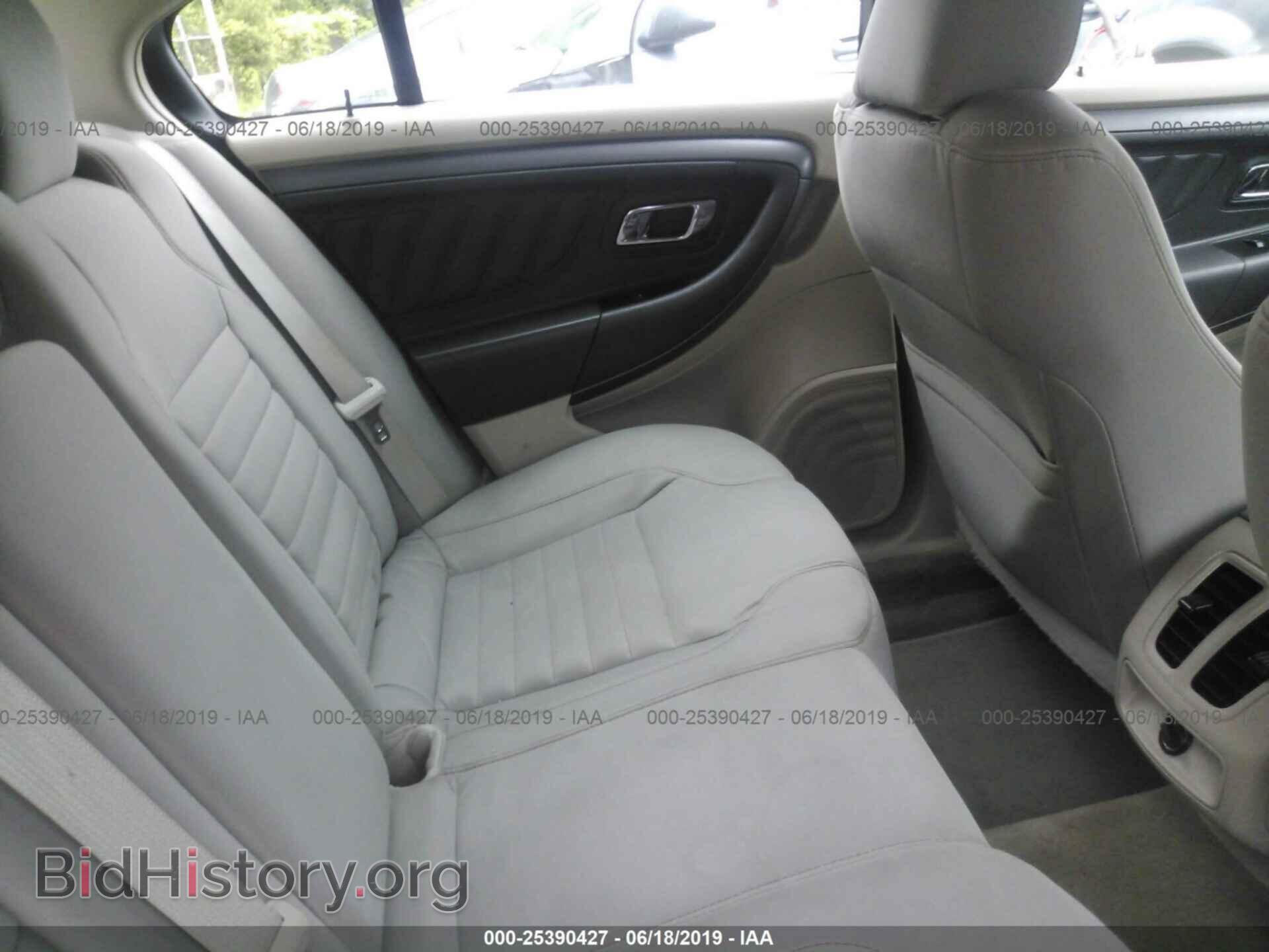 2011 FORD TAURUS - VIN: 1FAHP2DW5BG187180 - Фото 8
