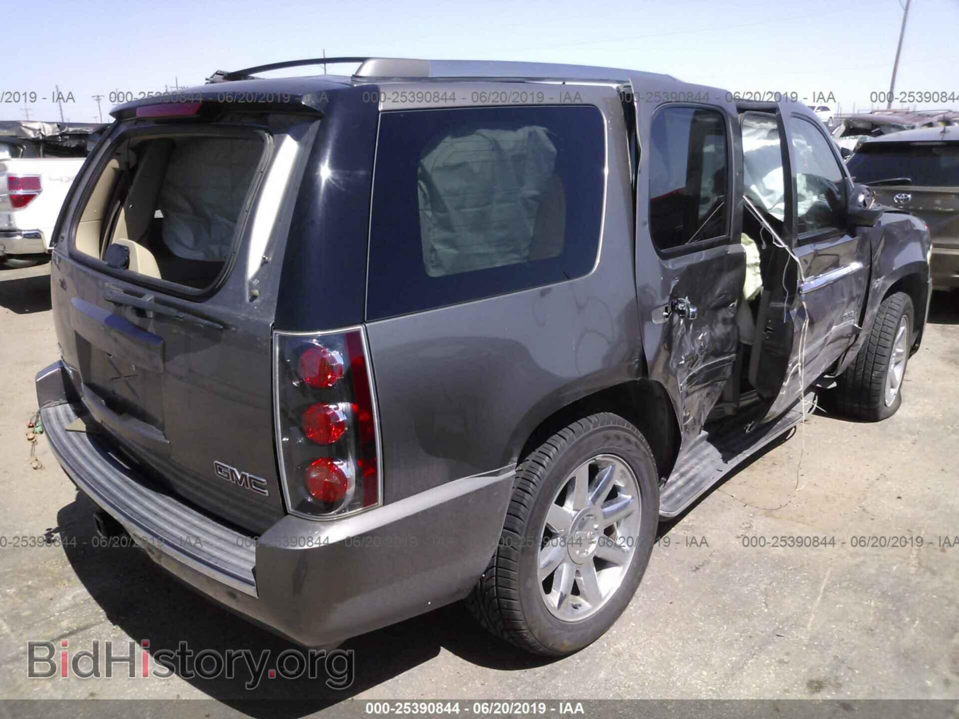 2011 GMC YUKON - VIN: 1GKS1EEF9BR218036 - Фото 4