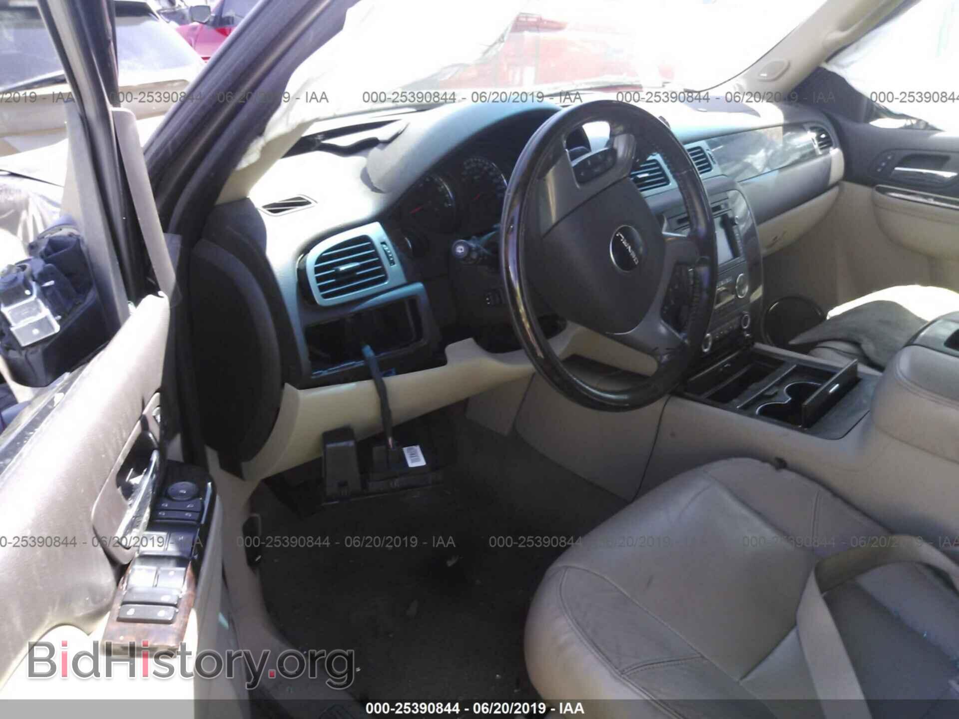 2011 GMC YUKON - VIN: 1GKS1EEF9BR218036 - Фото 5