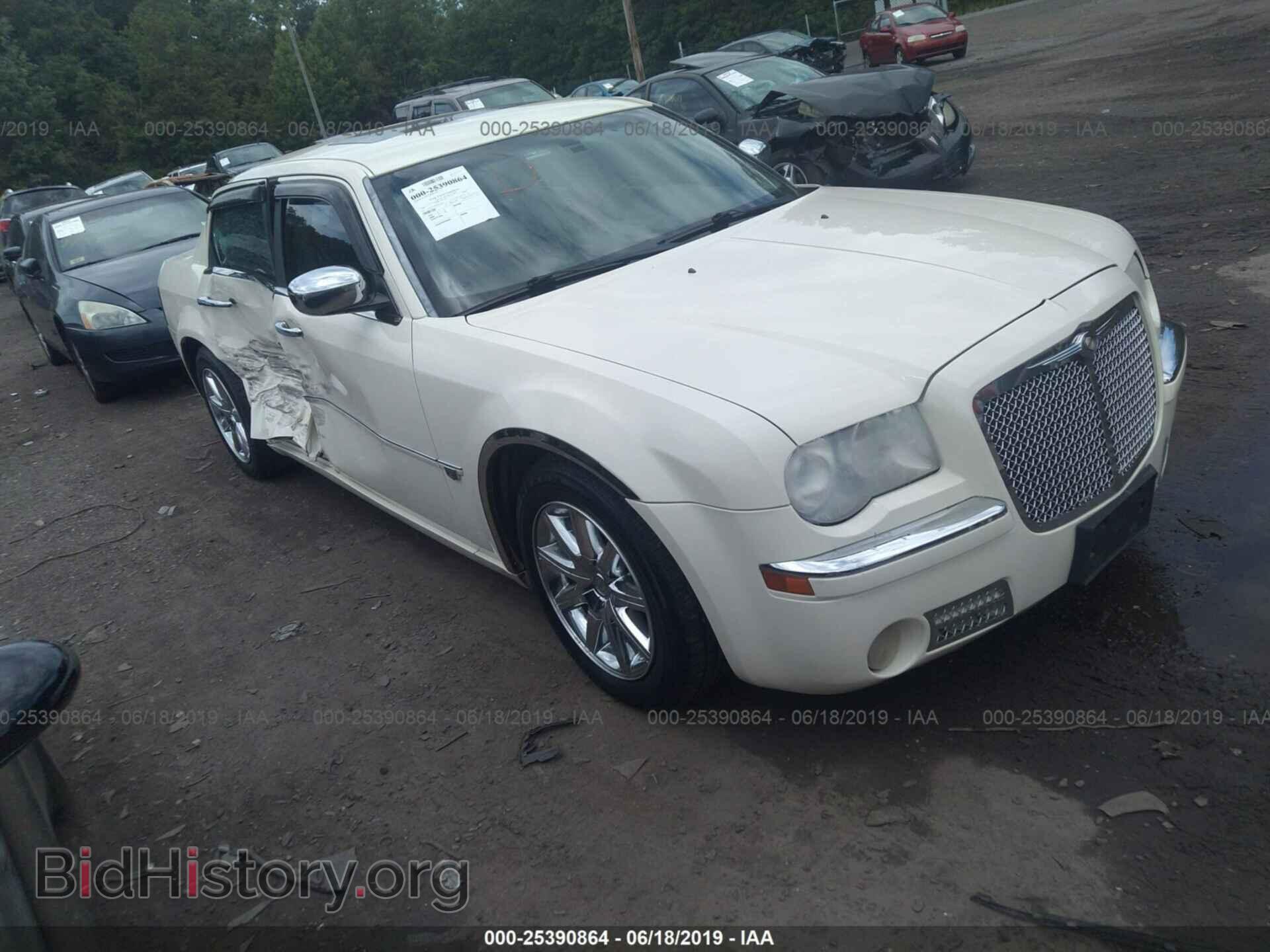 Photo 2C3KA63H97H610449 - CHRYSLER 300C 2007
