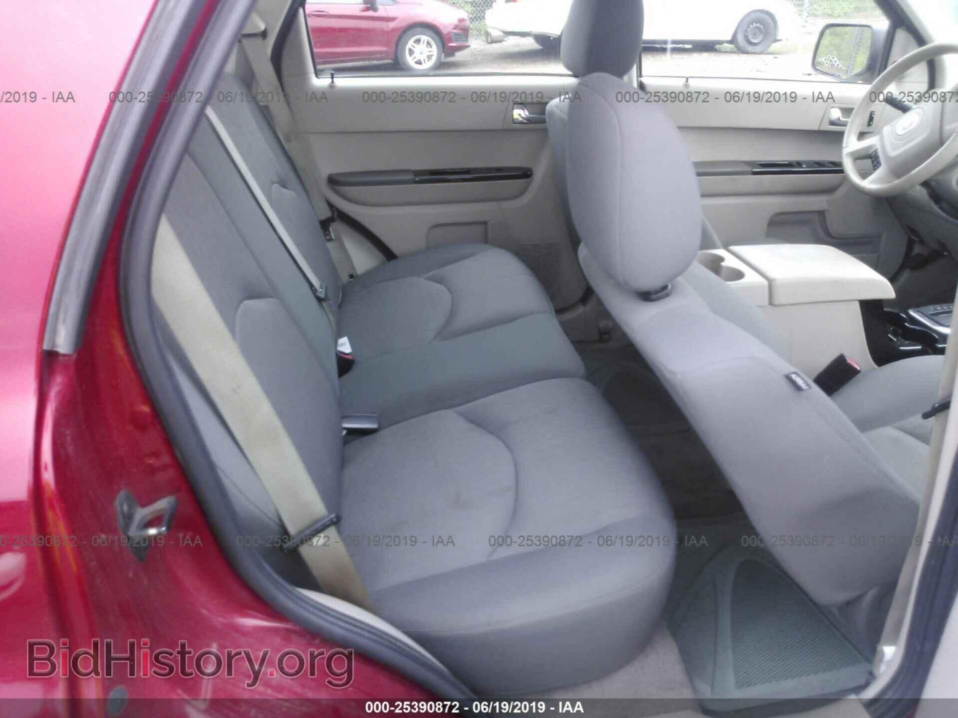 2008 MAZDA TRIBUTE - VIN: 4F2CZ02Z78KM14231 - Фото 8