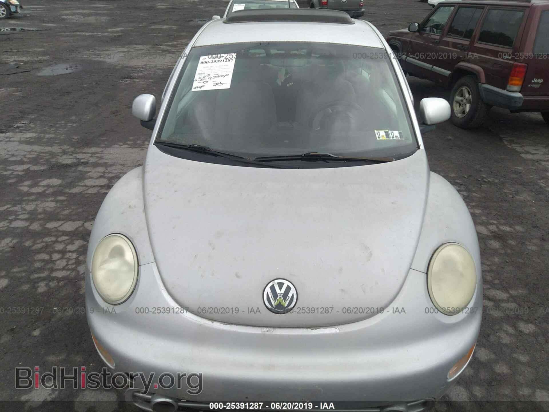 2000 VOLKSWAGEN NEW BEETLE - VIN: 3VWCC21CXYM415566 - Фото 6