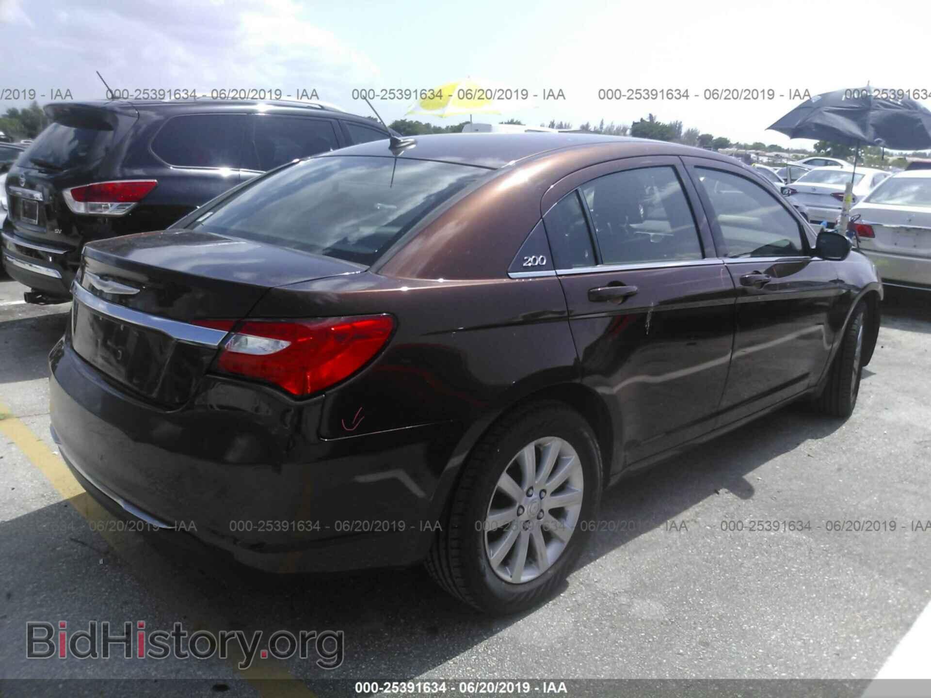 2013 CHRYSLER 200 - VIN: 1C3CCBBB5DN542531 - Photo 4