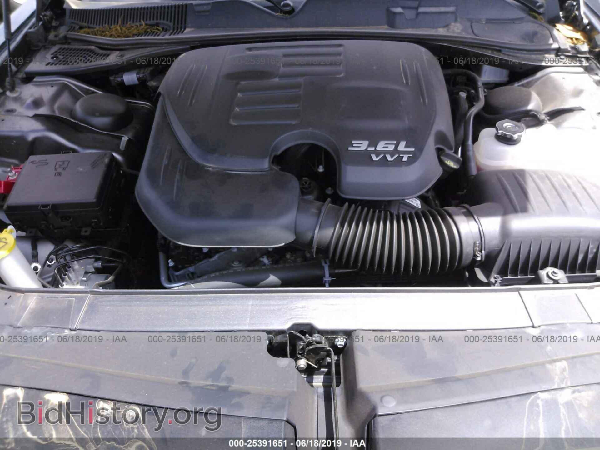 2019 DODGE CHALLENGER - VIN: 2C3CDZAG9KH560734 - Фото 6