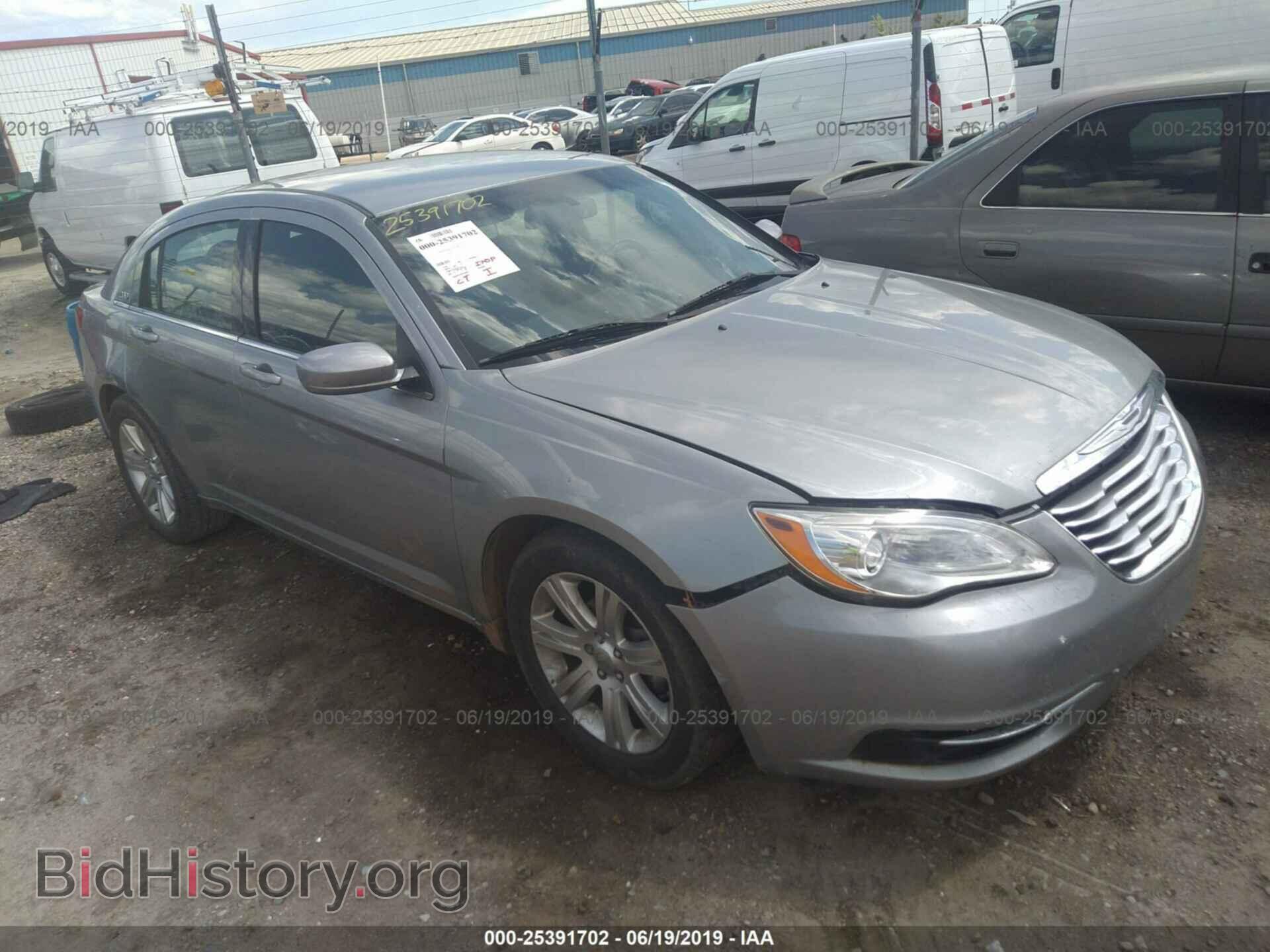 Photo 1C3CCBBB8DN634894 - CHRYSLER 200 2013