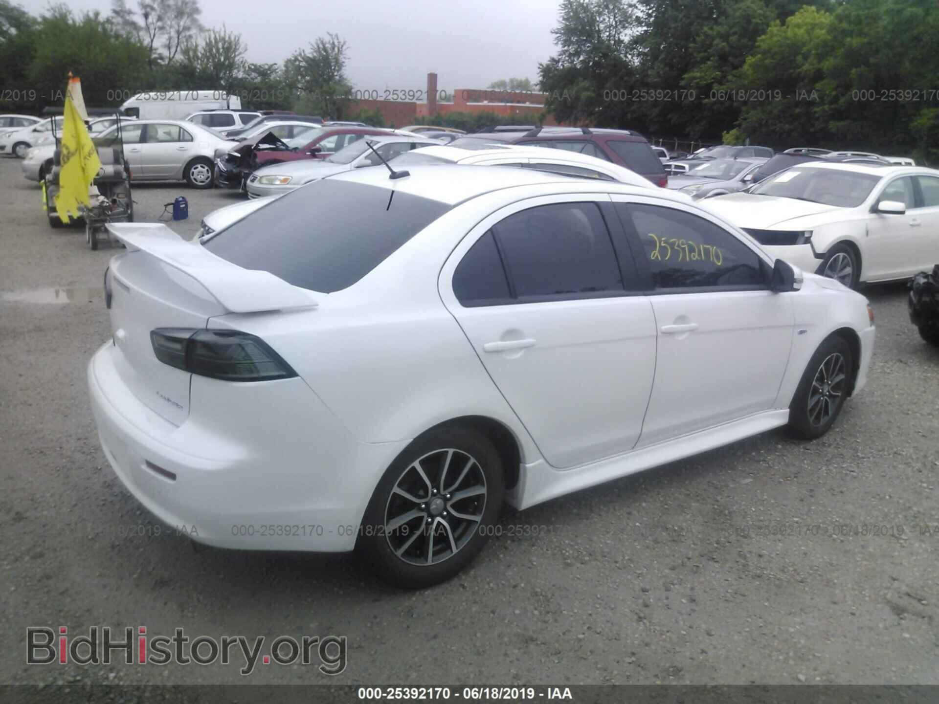 2017 MITSUBISHI LANCER - VIN: JA32U2FU8HU001709 - Фото 4