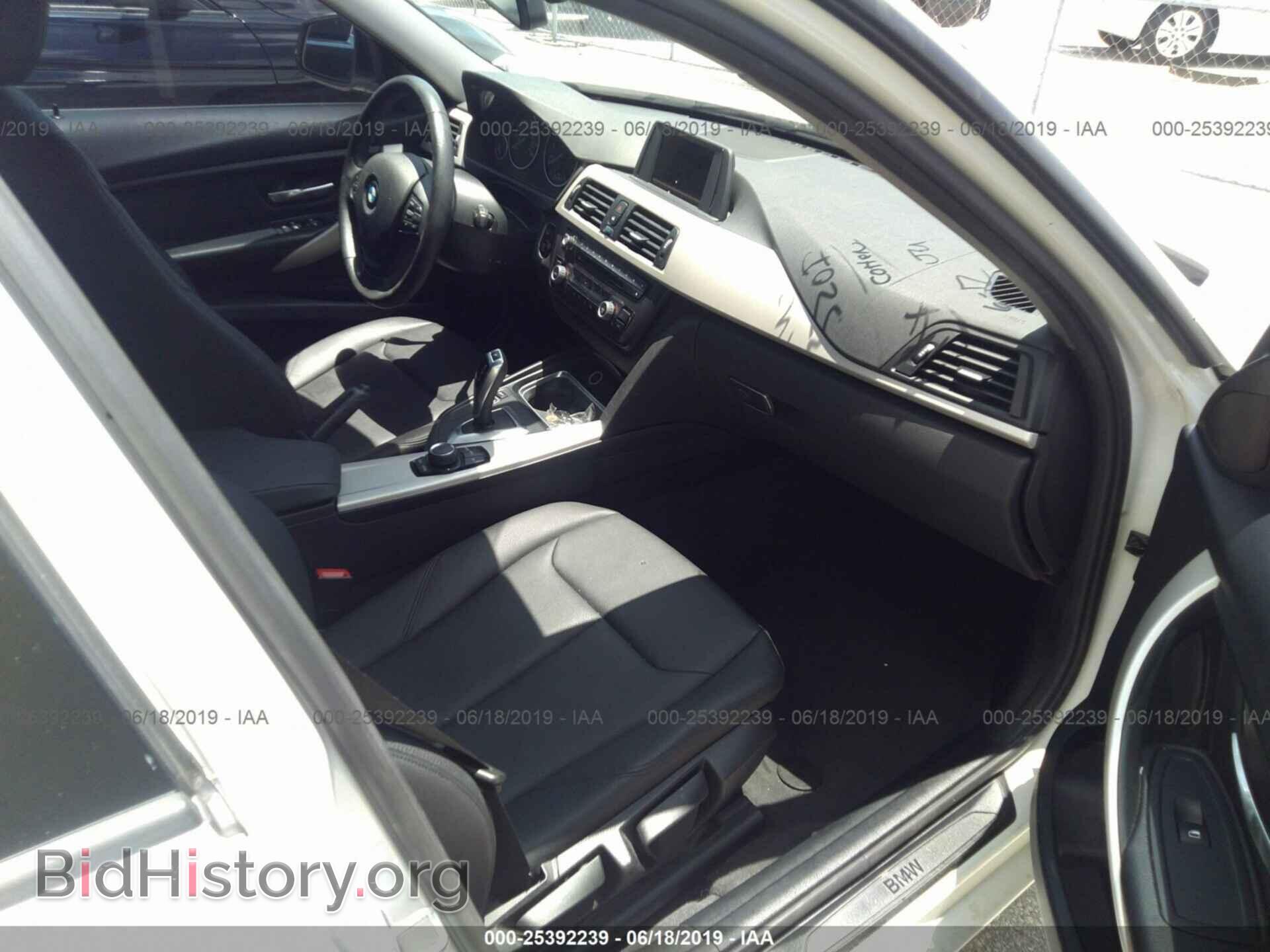 2015 BMW 320 - VIN: WBA3B1C53FP831381 - Photo 5