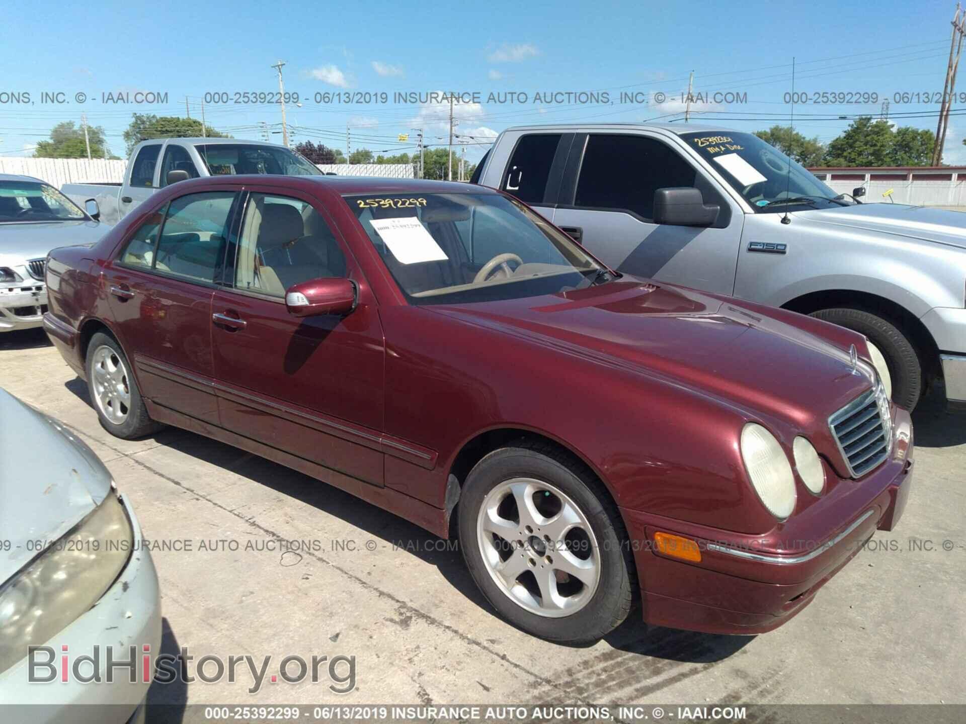 Photo WDBJF65J62B499965 - MERCEDES-BENZ E 2002