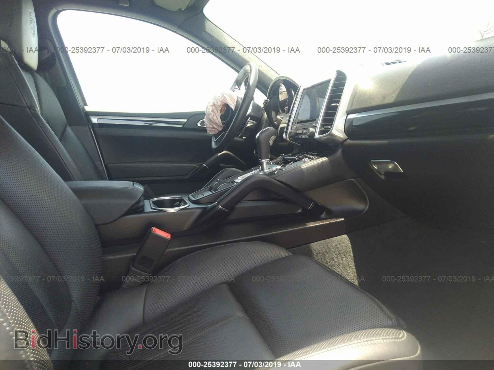 2018 PORSCHE CAYENNE - VIN: WP1AA2A29JKA02413 - Photo 5