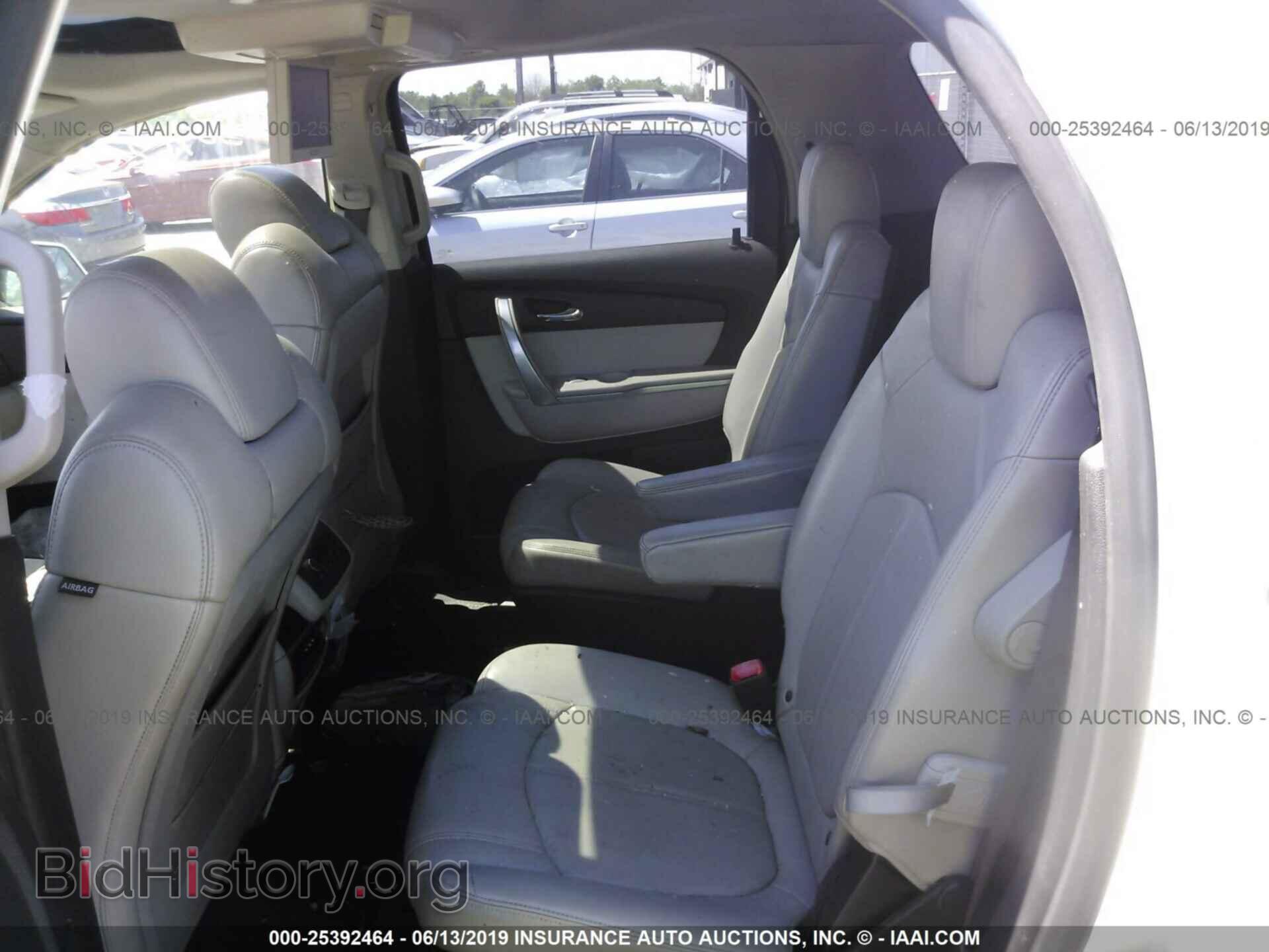 2007 GMC ACADIA - VIN: 1GKER23747J146345 - Photo 8
