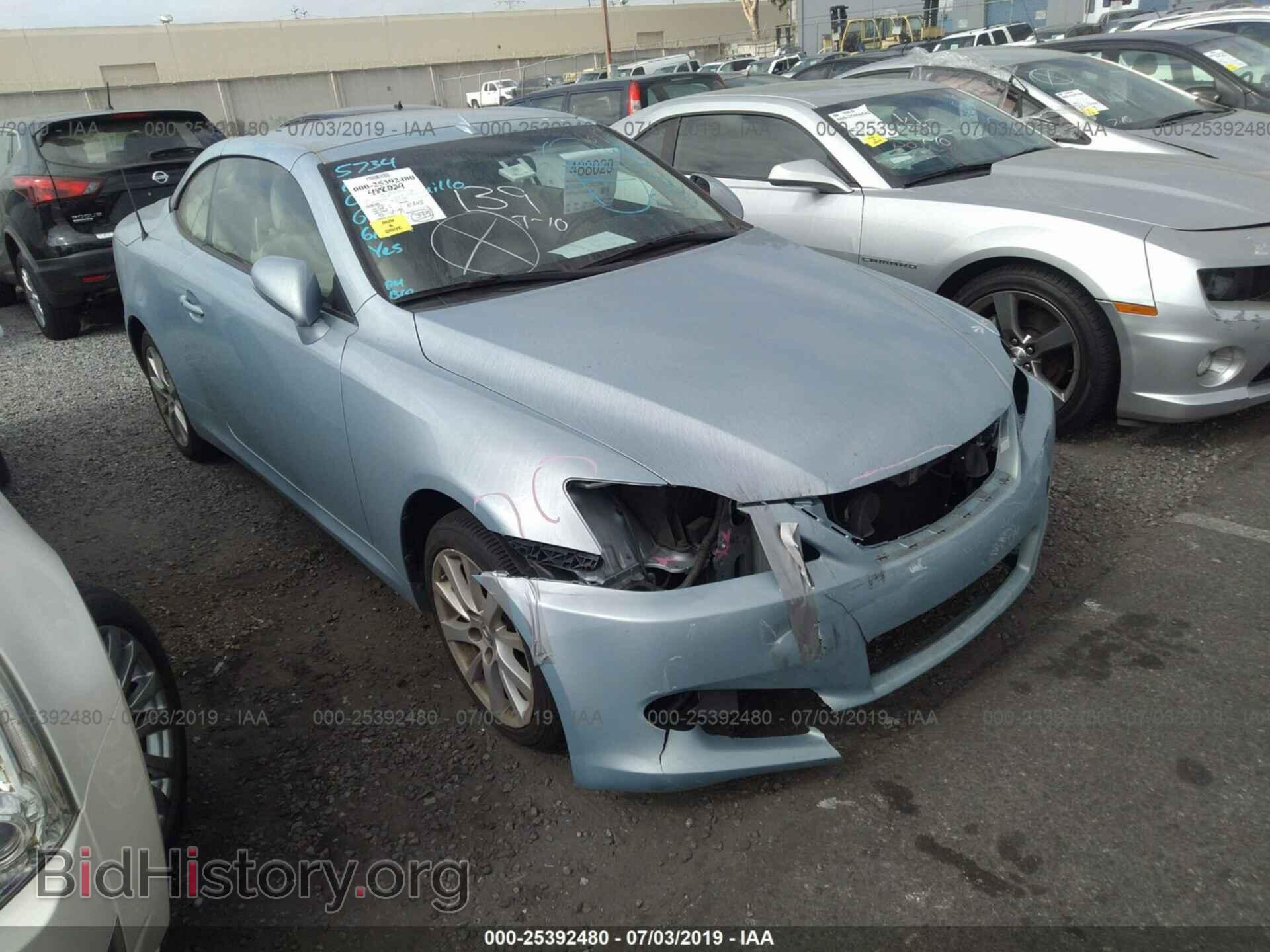Photo JTHFF2C20A2505462 - LEXUS IS 2010