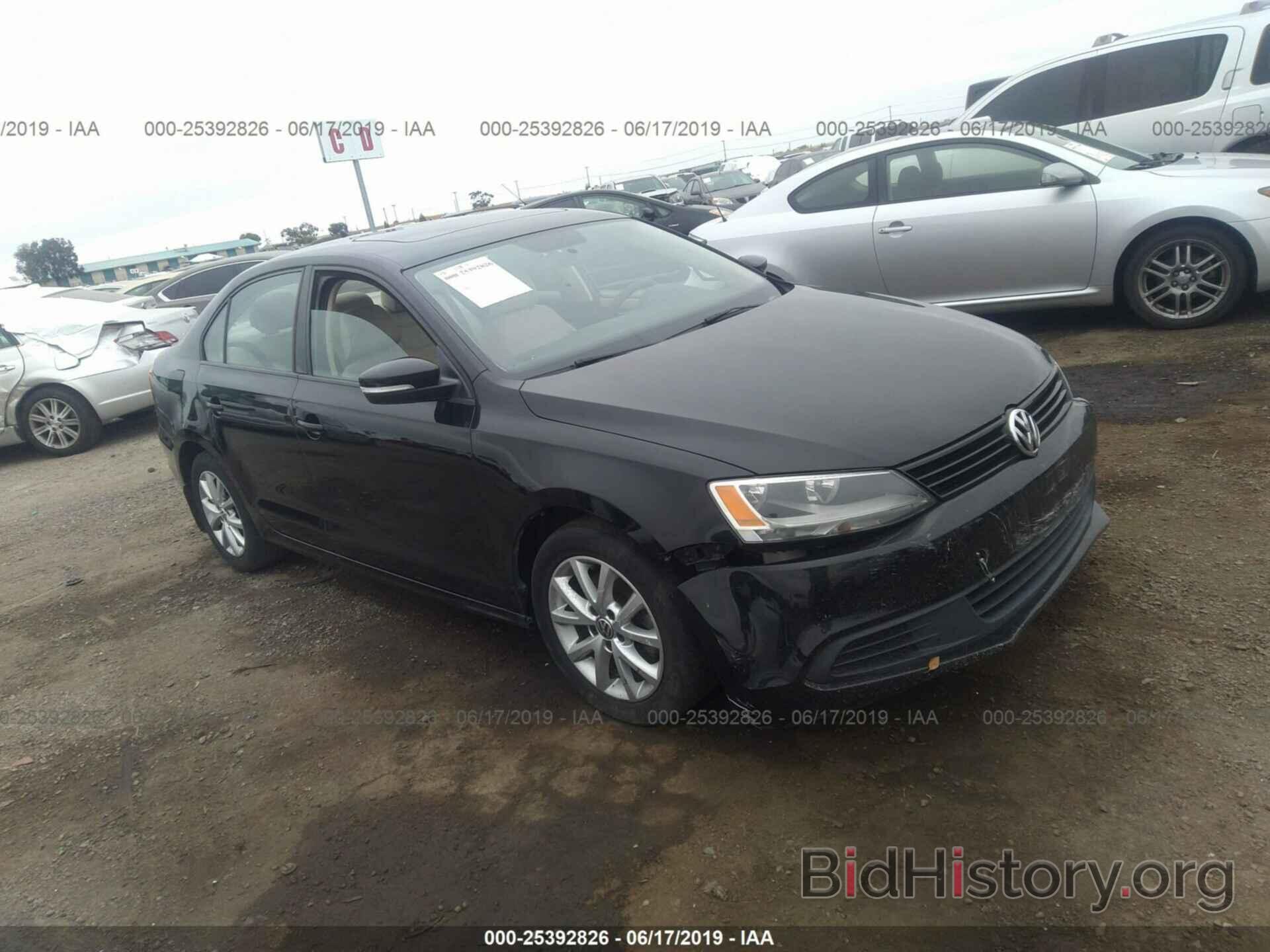 Фотография 3VWDP7AJ5CM416332 - VOLKSWAGEN JETTA 2012